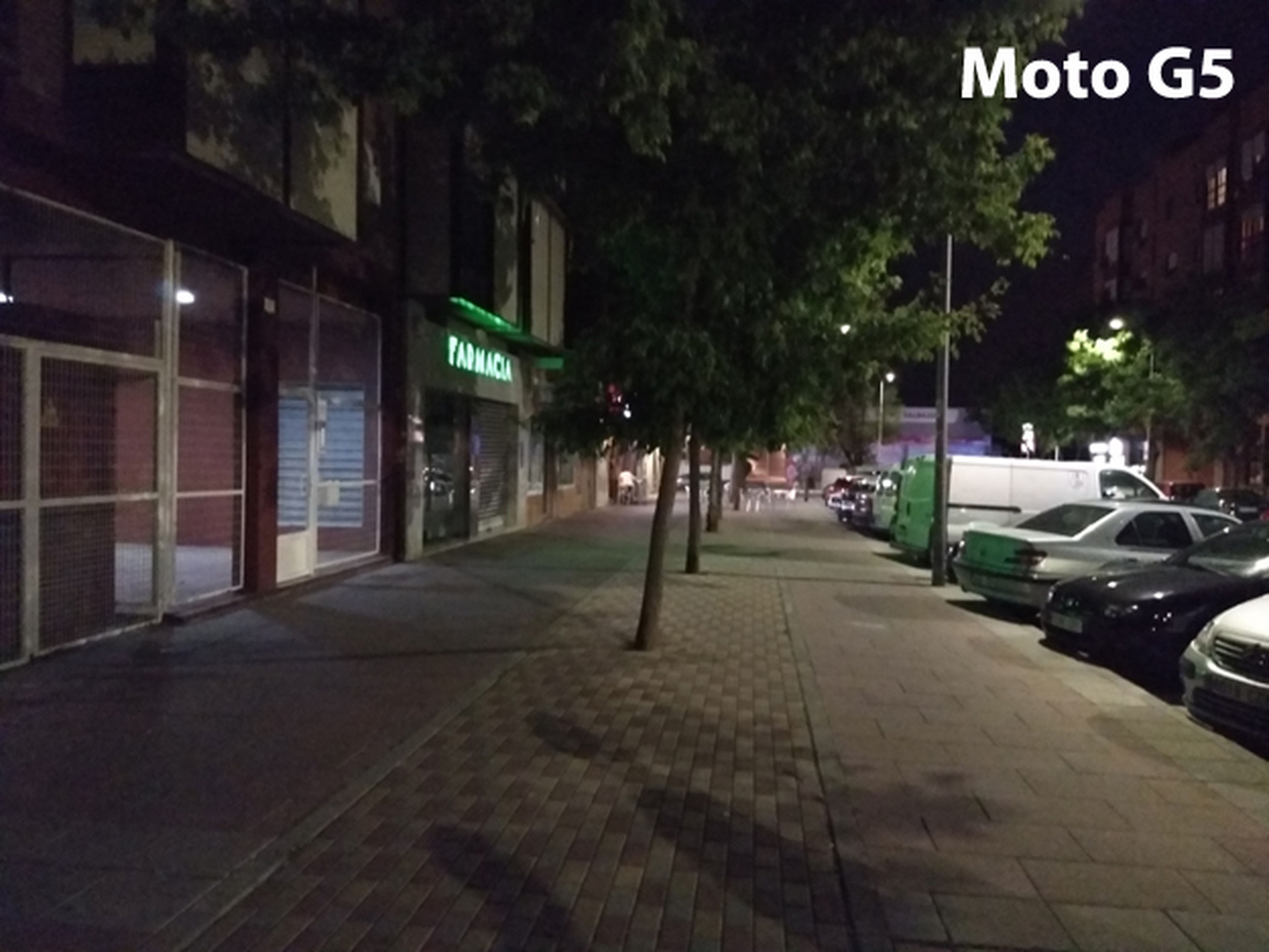 Foto de noche hecha con el Moto G5