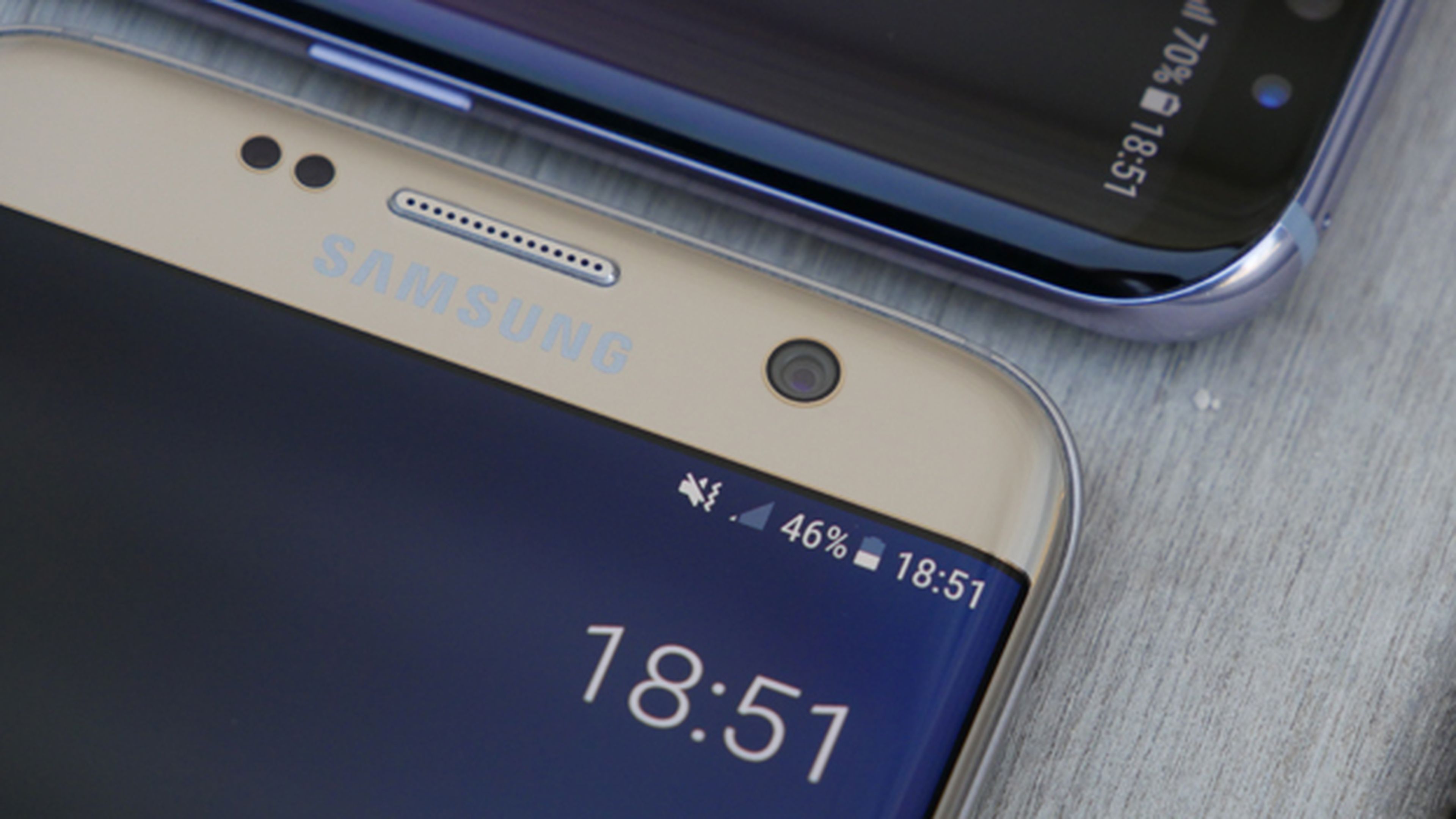 En los nuevos Samsung Galaxy S8 no existe una versión con la pantalla plana
