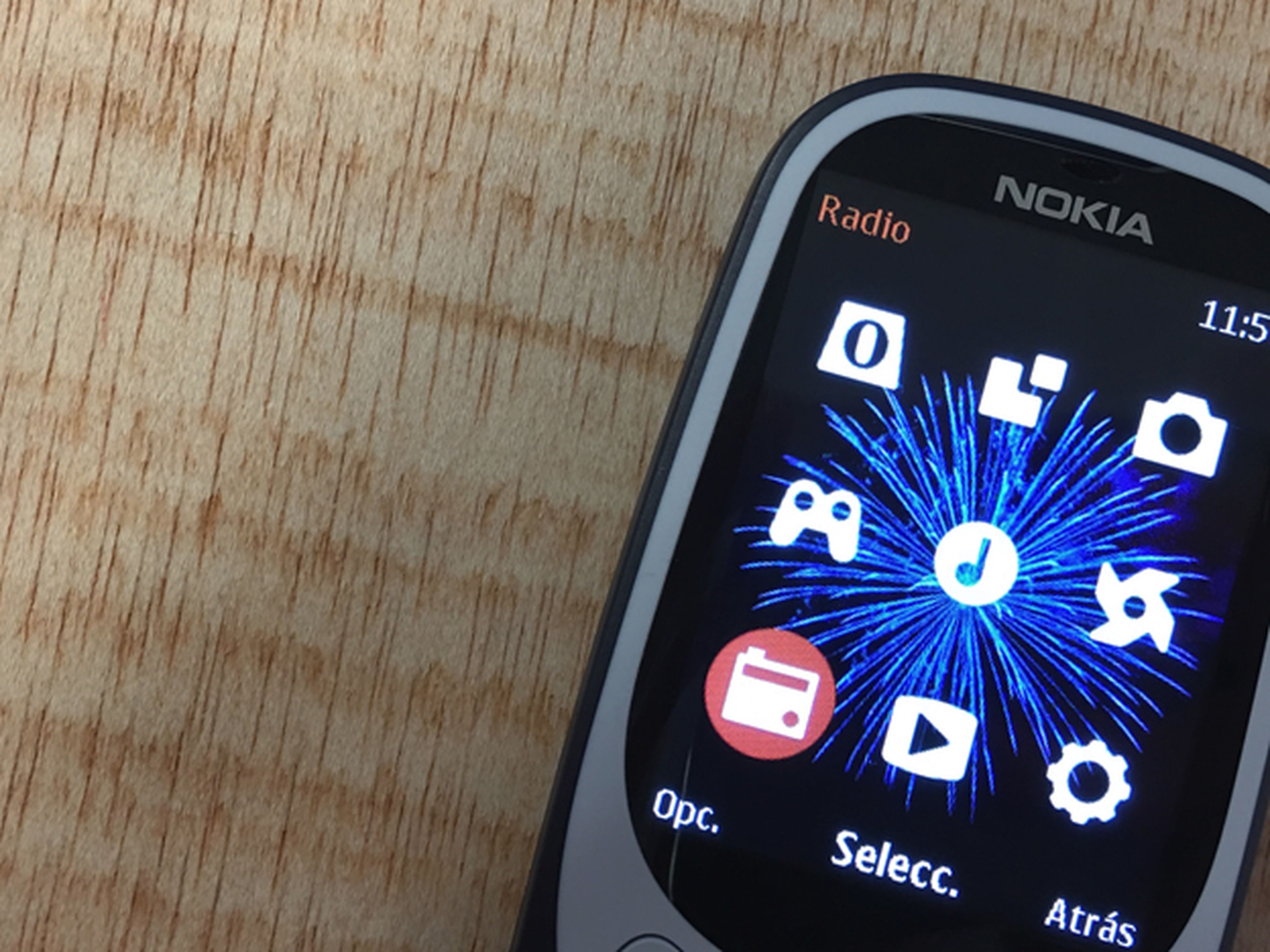 En el Nokia 3310 se puede escuchar la radio sin consumir datos