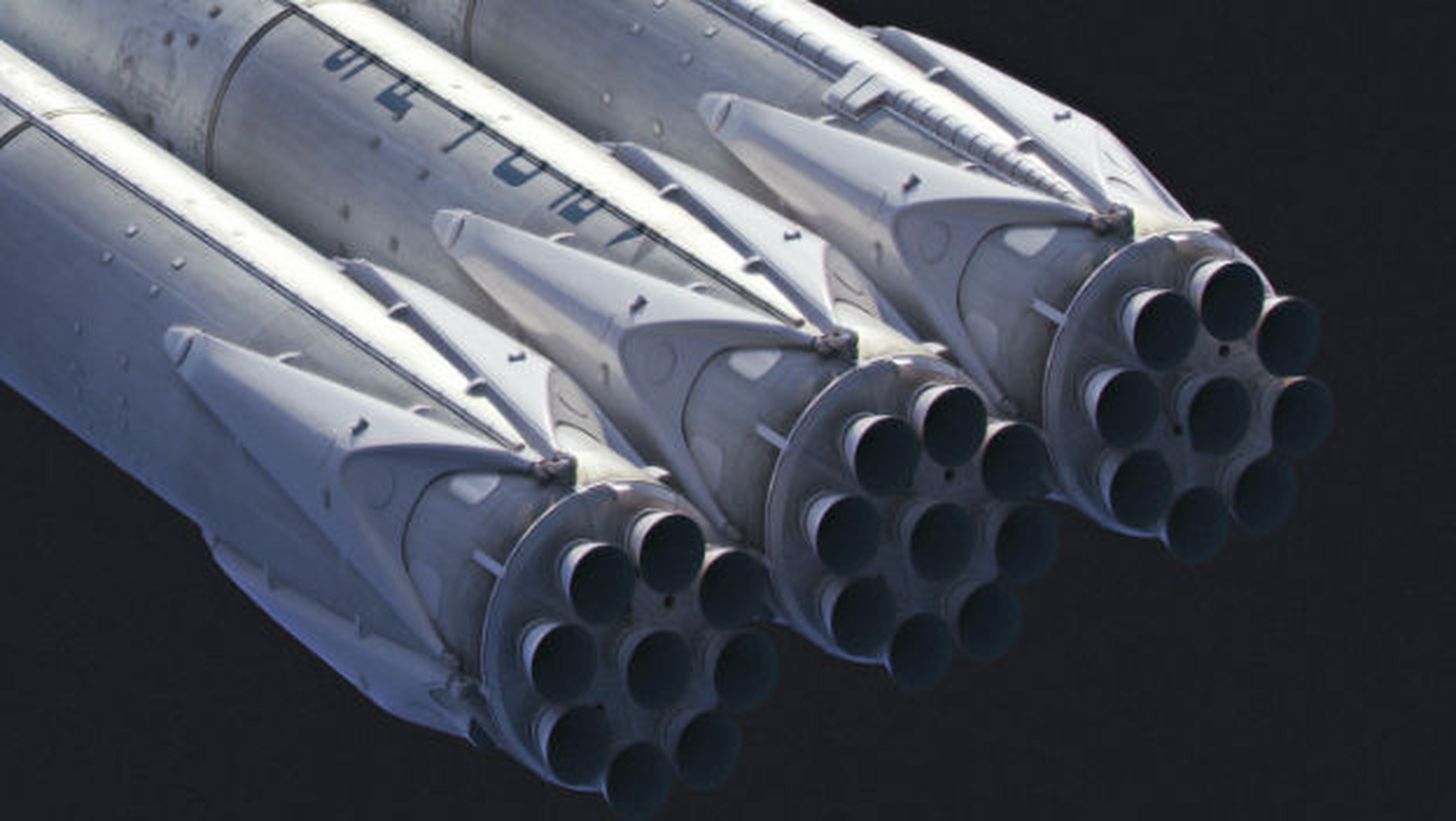 SpaceX programa el lanzamiento del Falcon Heavy para noviembre