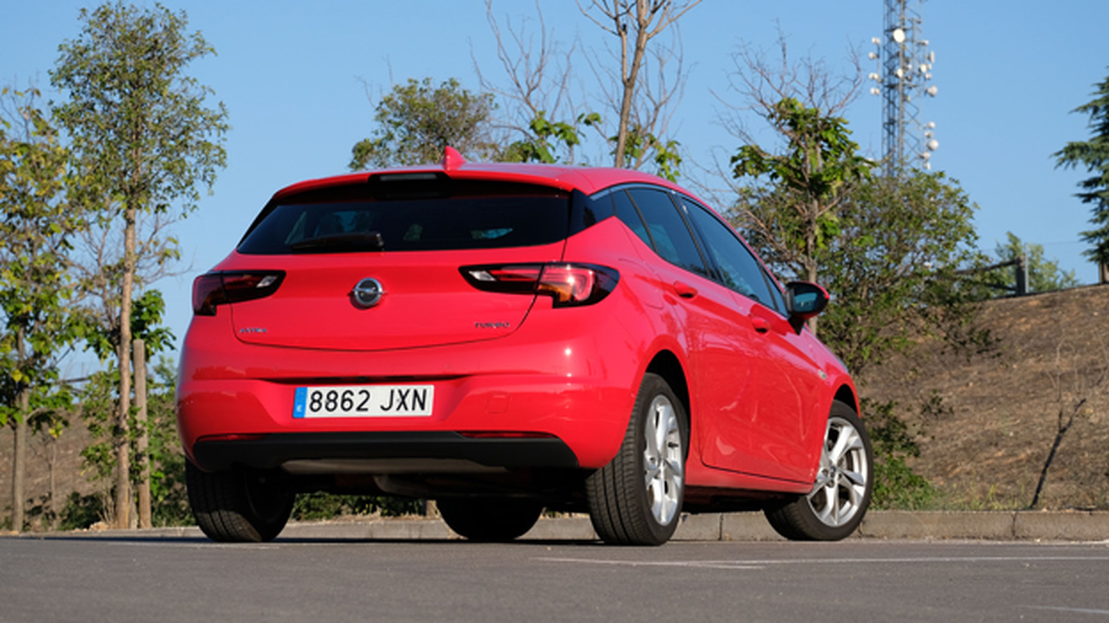 Opel Astra, opiniones desde el punto de vista de la tecnología
