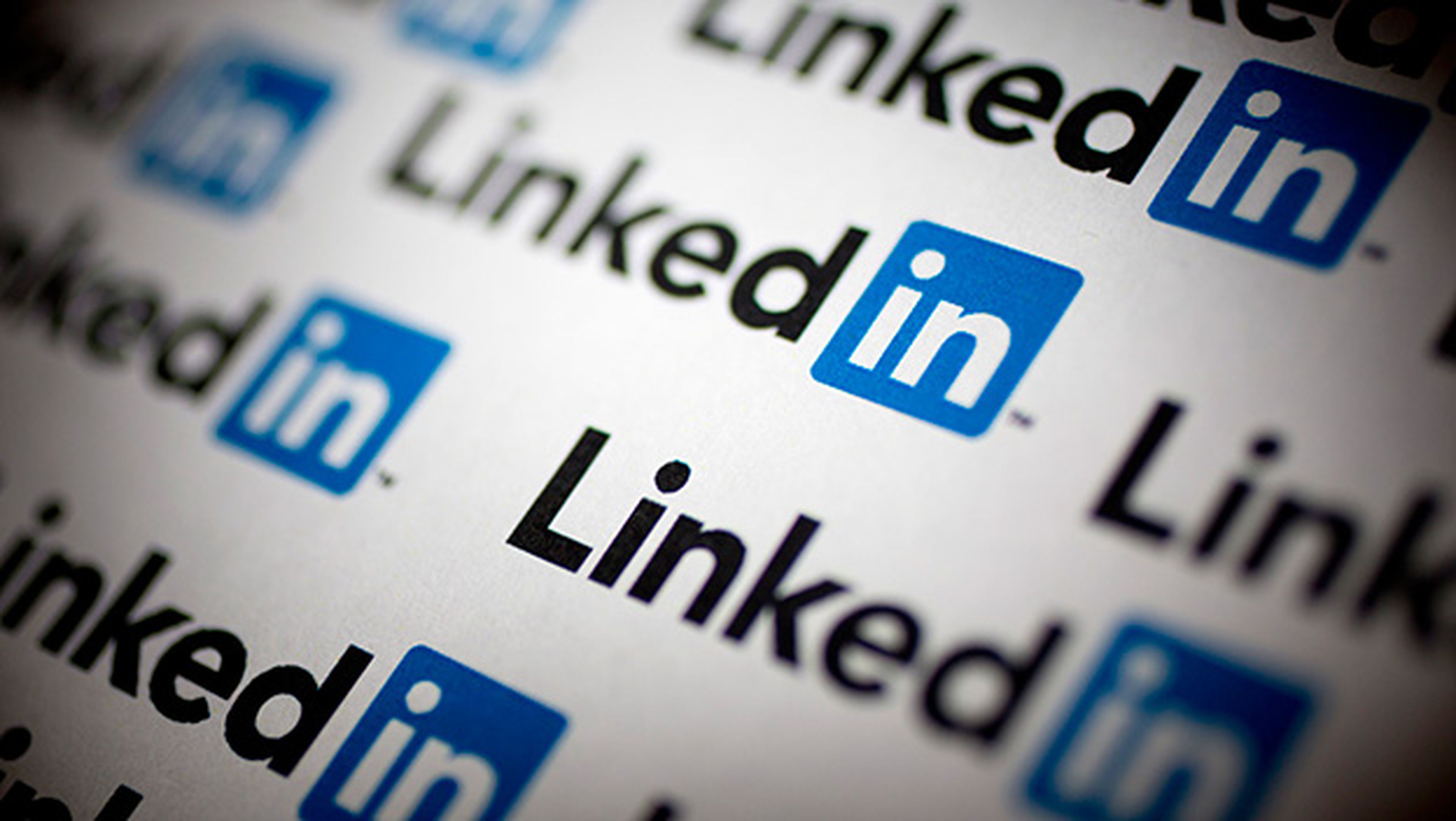 En LinkedIn ya puedes gestionar imágenes, comentarios y menciones