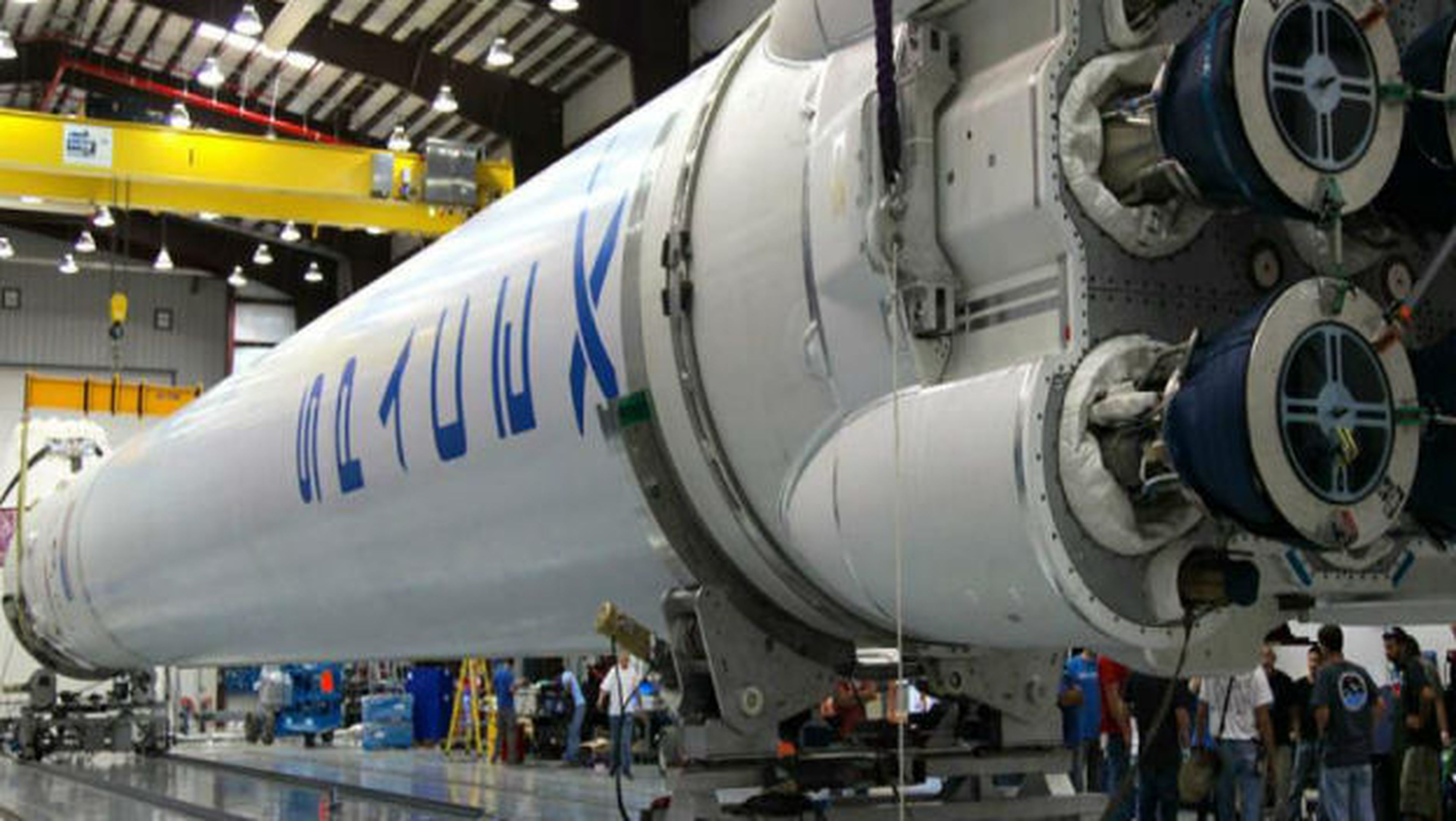 SpaceX ha completado las pruebas en los núcleos de la primera etapa para su cohete Falcon Heavy.