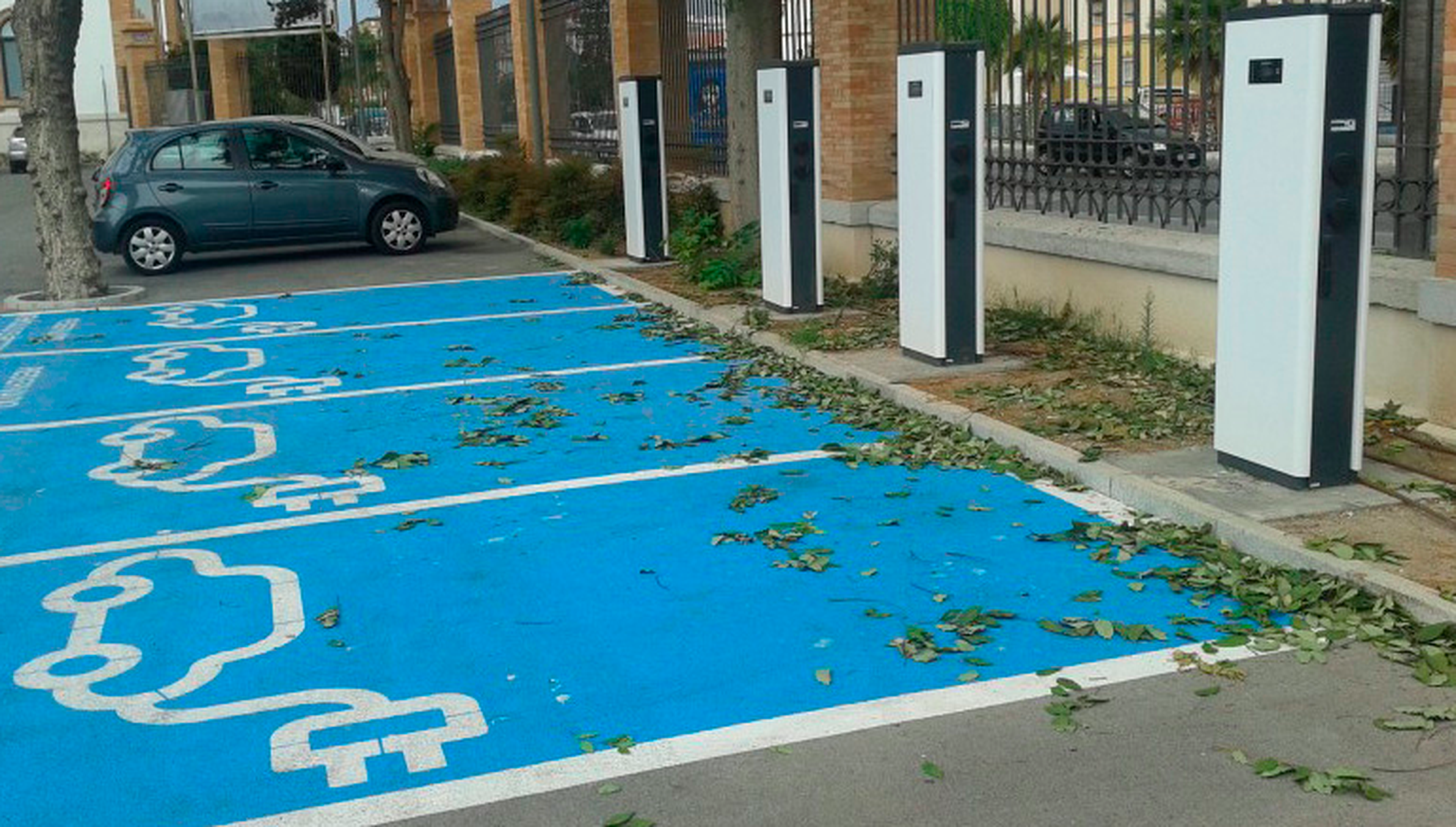 Parking for electric car on the street