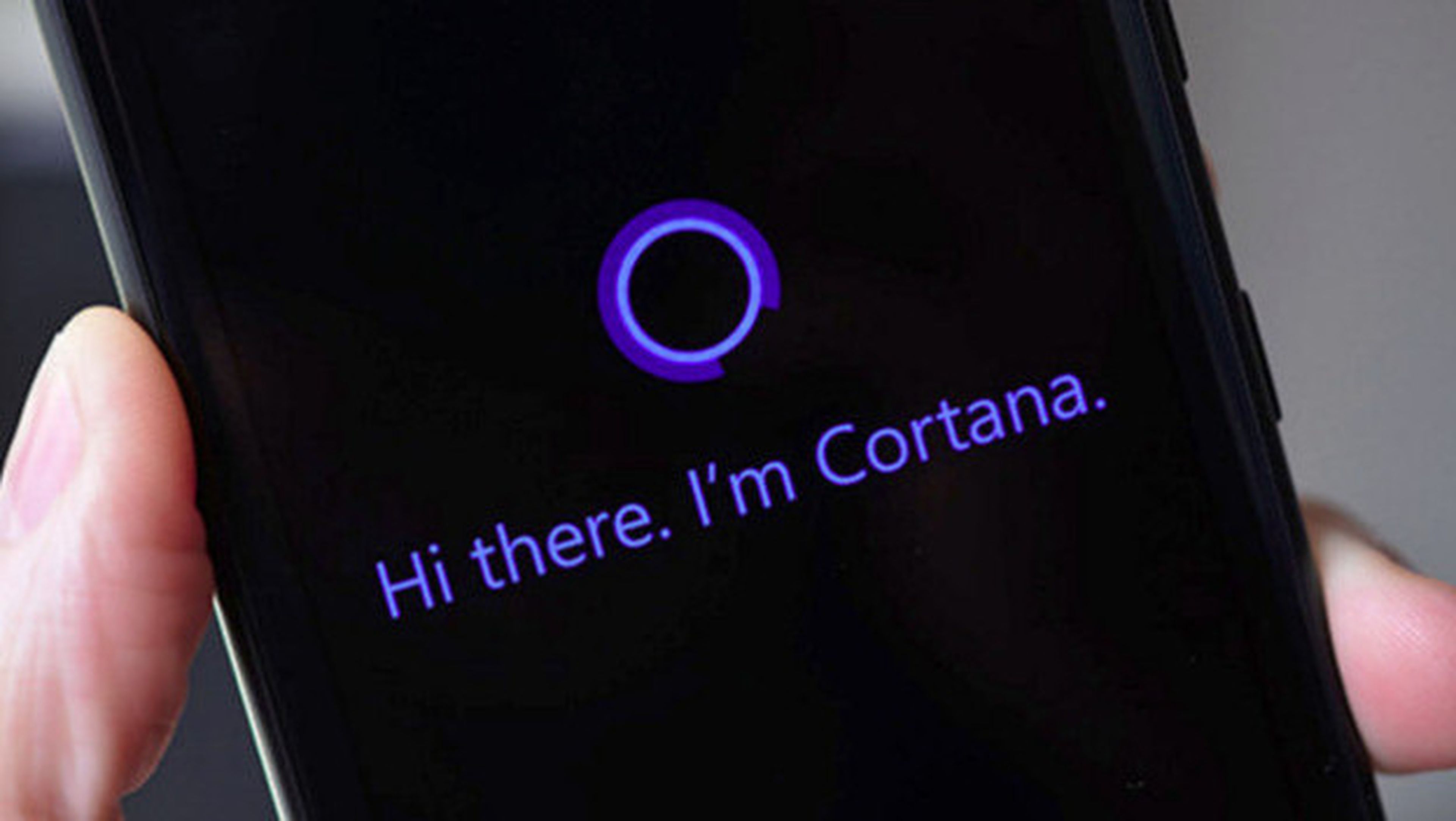 Cortana se integra en Skype para dispositivos móviles.