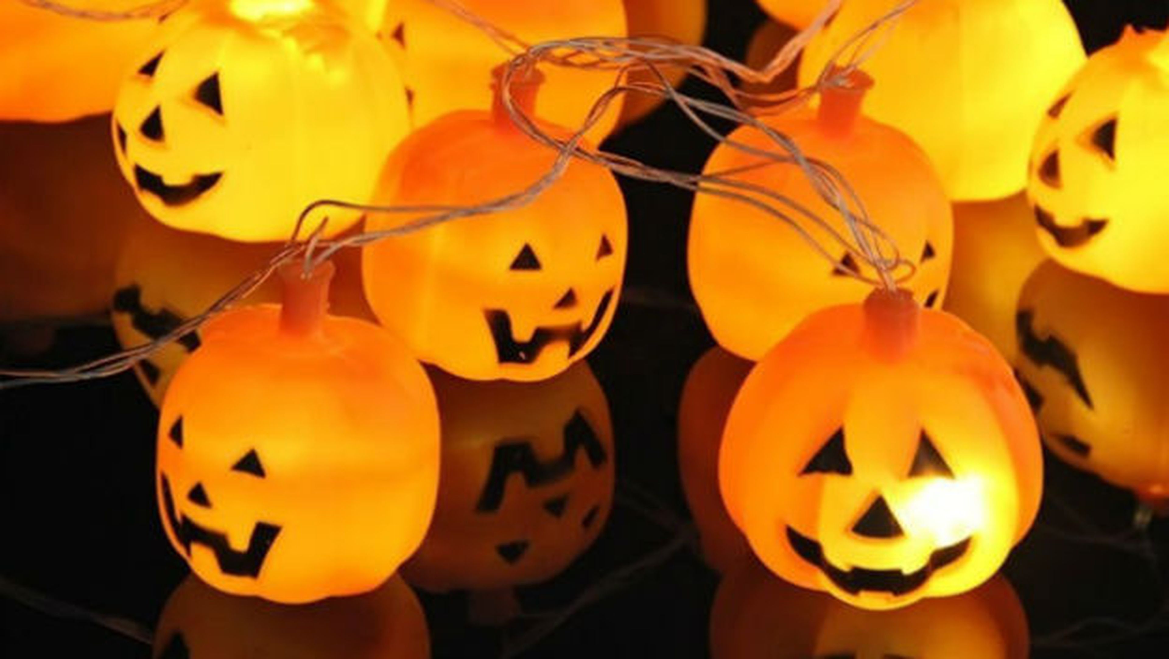 Bombillas LED para decorar tu casa en Halloween.