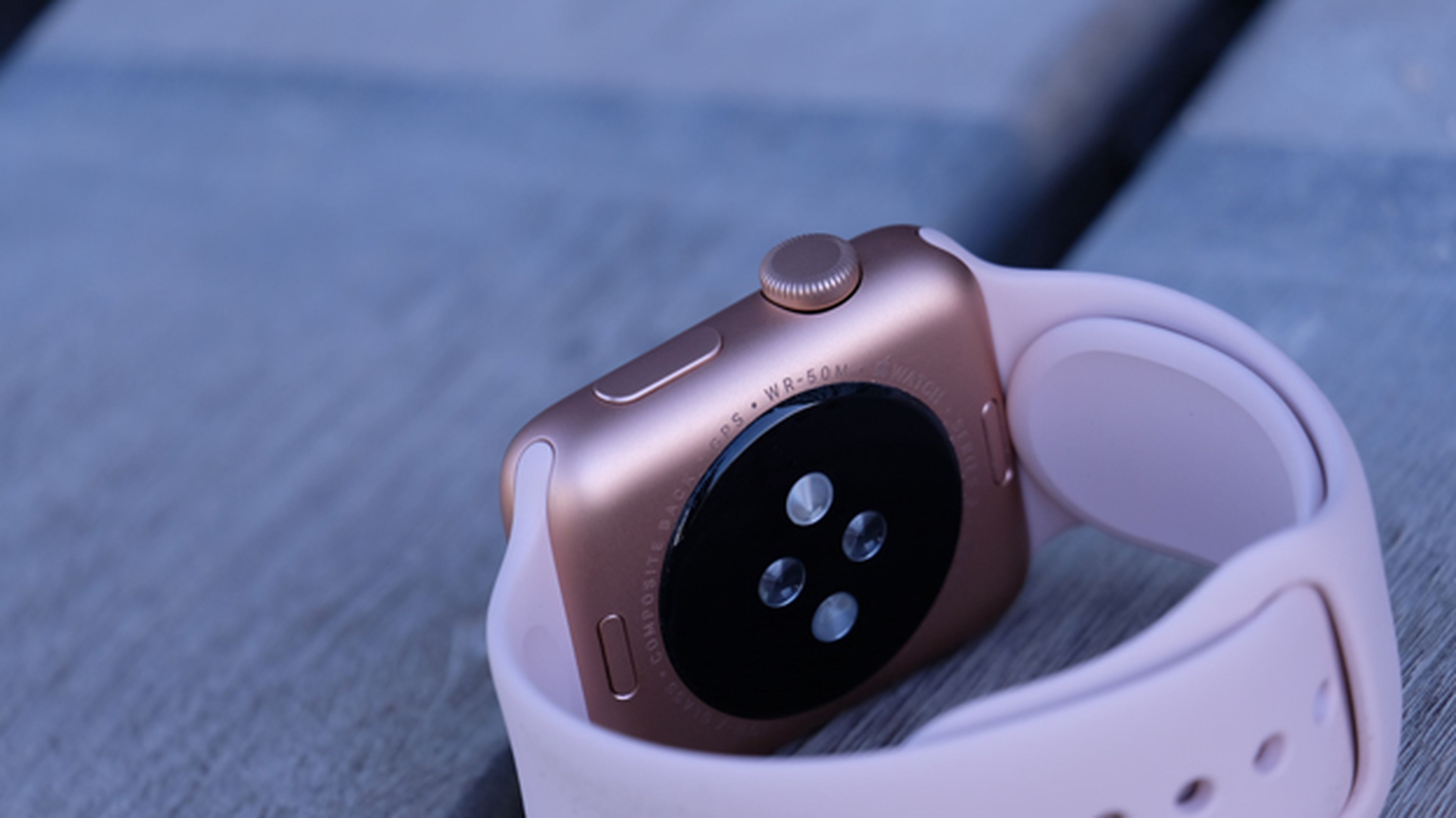Detalle de la corona del nuevo Apple Watch 3