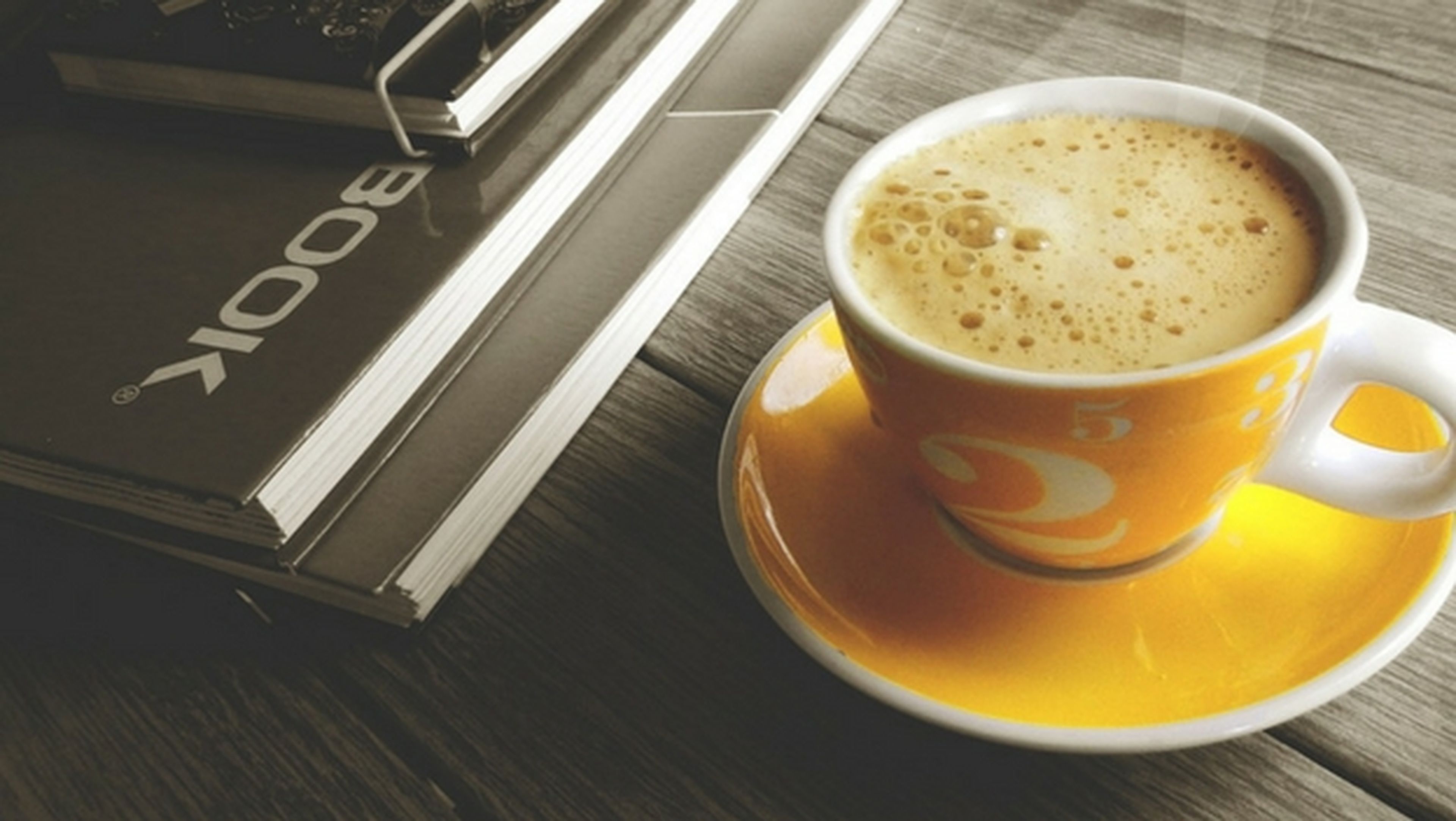 Desayunar café solo por la mañana puede perjudicarte