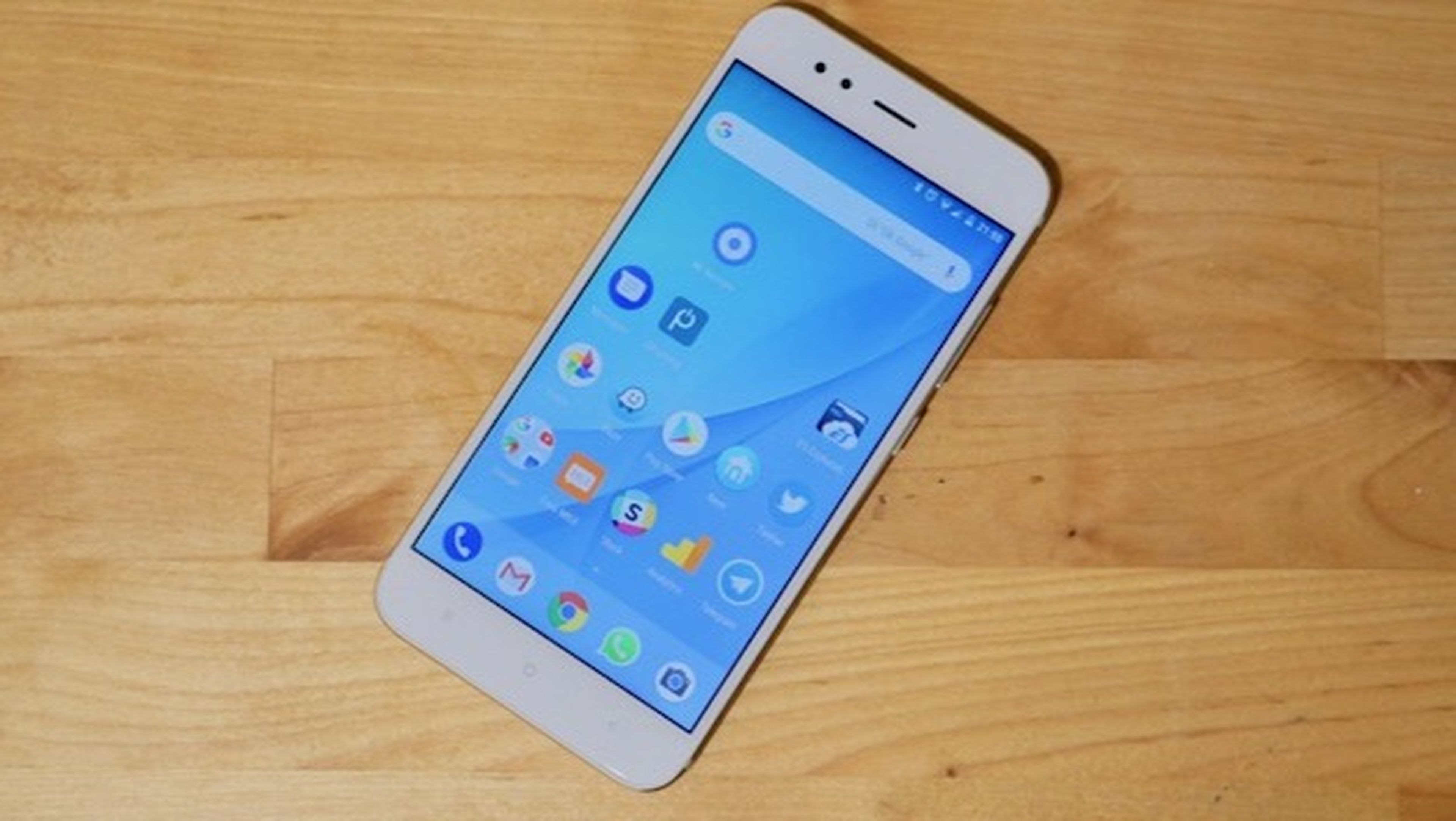 El Xiaomi Mi A1 tiene carga rápida gracias a Android Oreo.