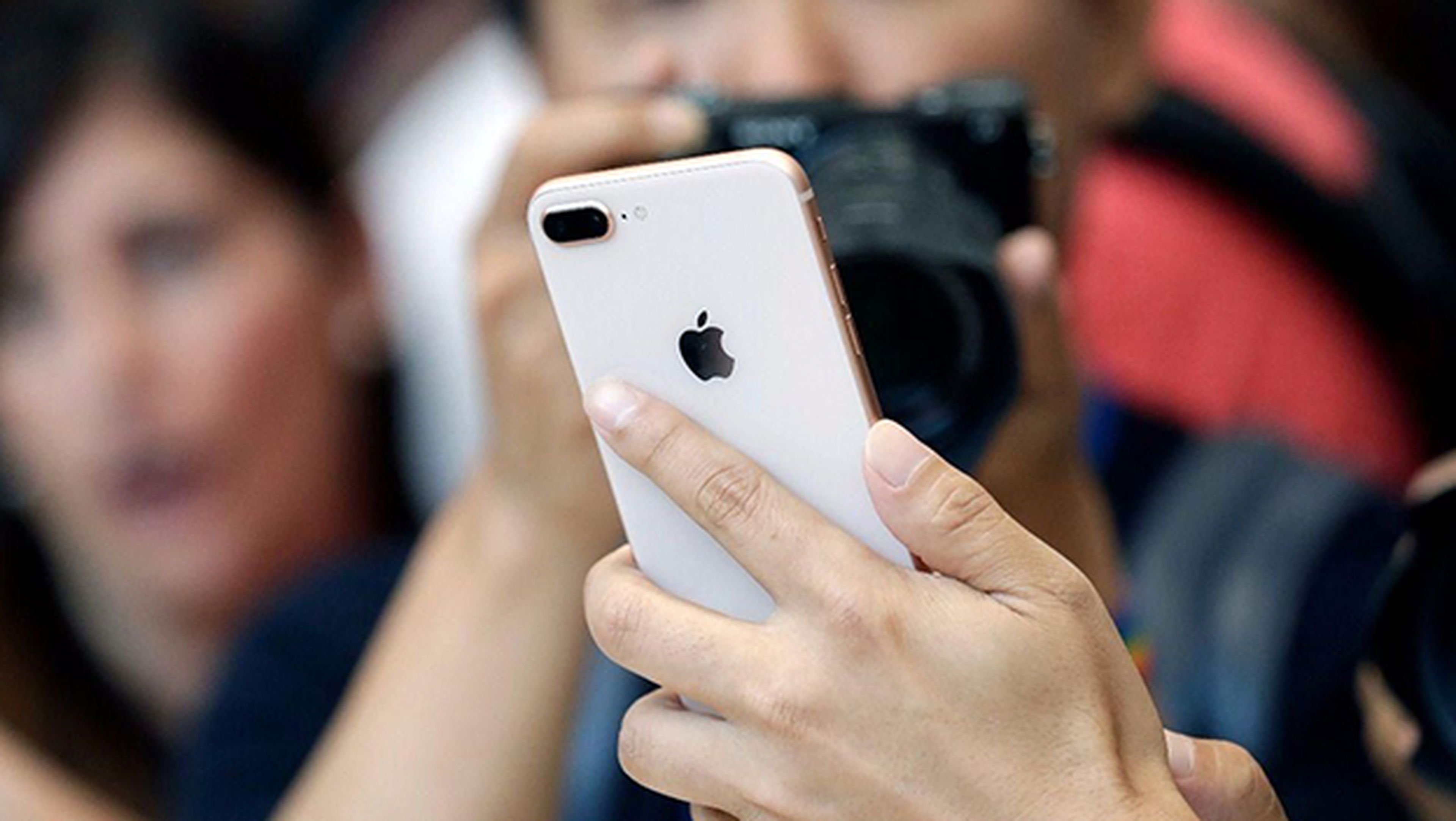 Apple ya permite cambiar baterías del iPhone a precio reducido