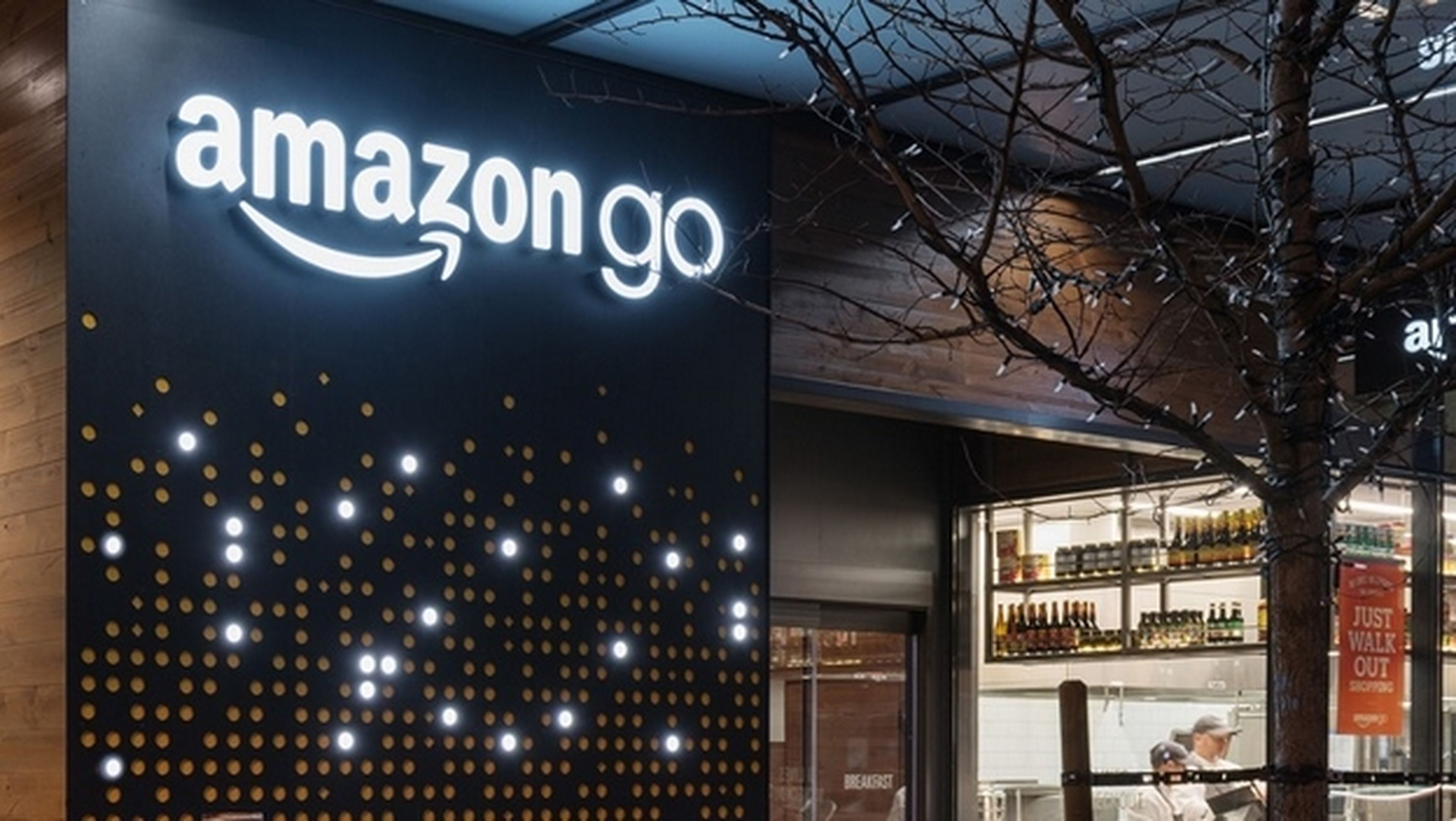 Abre Amazon Go, la tienda física sin empleados, sin colas y sin pagos