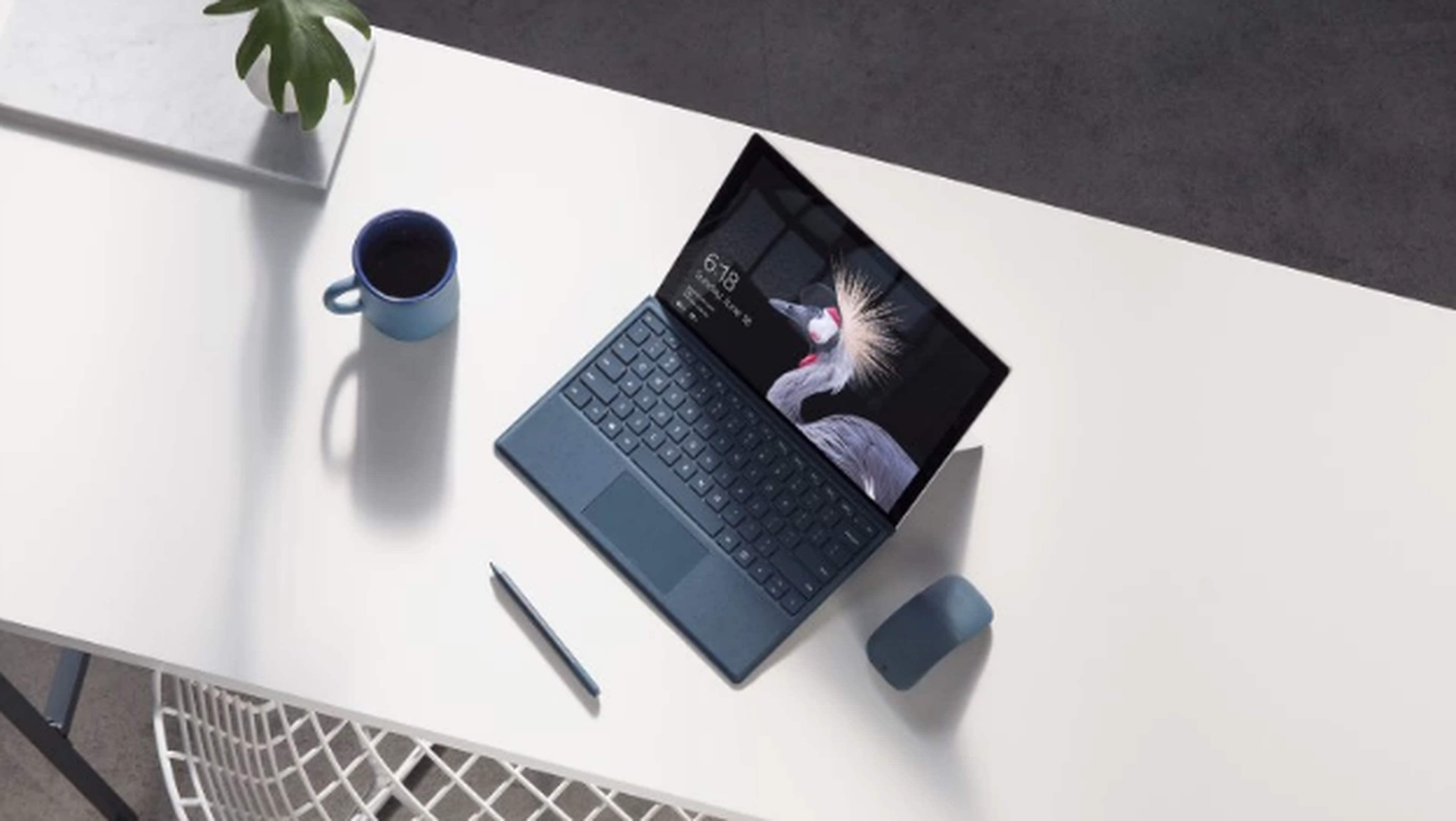 Oferta de aniversario para comprar la Microsoft Surface Pro al mejor precio.