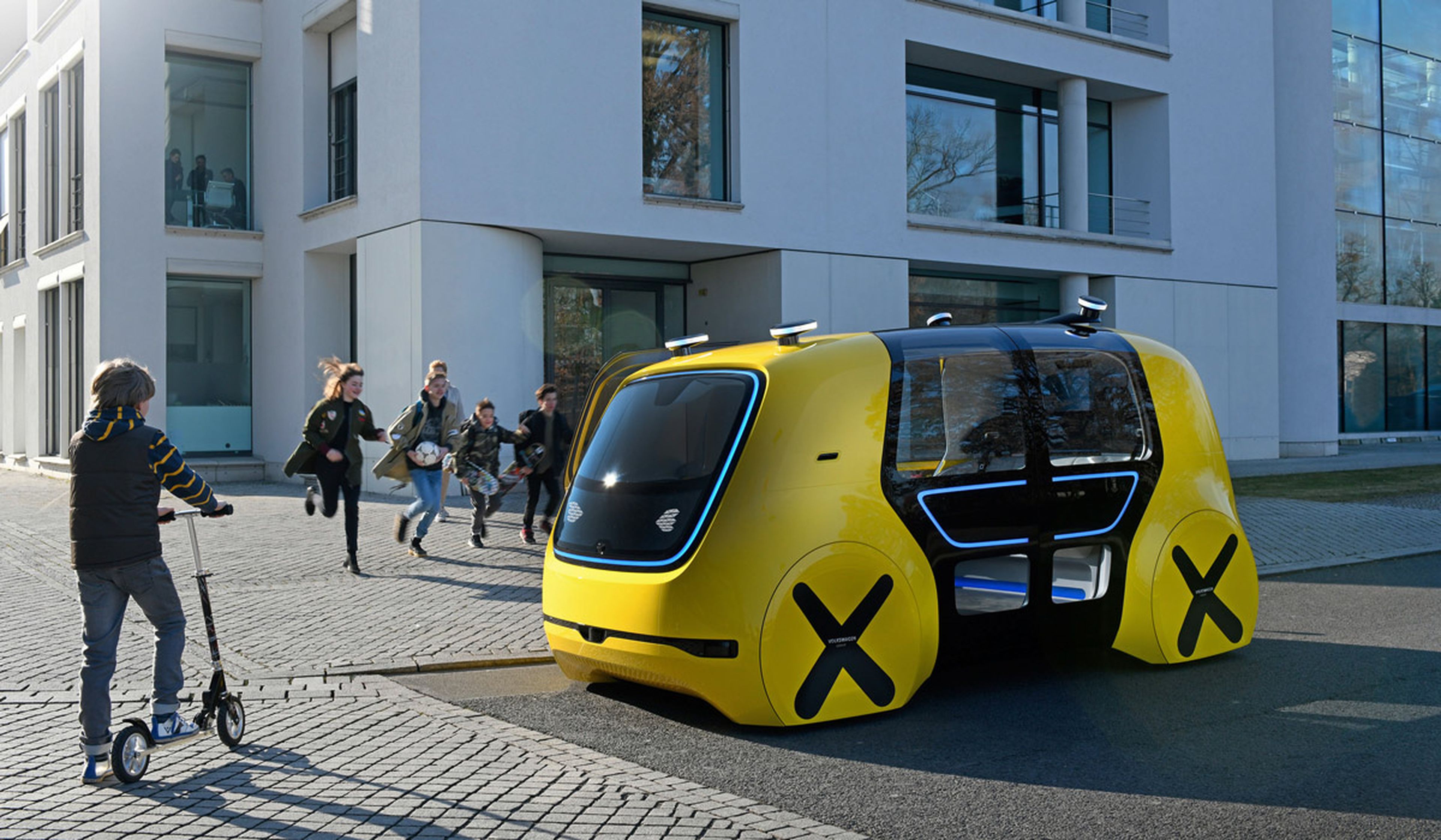 Volkswagen робот. Volkswagen Sedric Concept. Фольксваген Футура. Беспилотный автобус Volkswagen. Школьный автобус будущего.