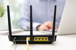 Cómo acelerar tu conexión a internet pasando a la red de 5GHz de tu router desde Windows 10