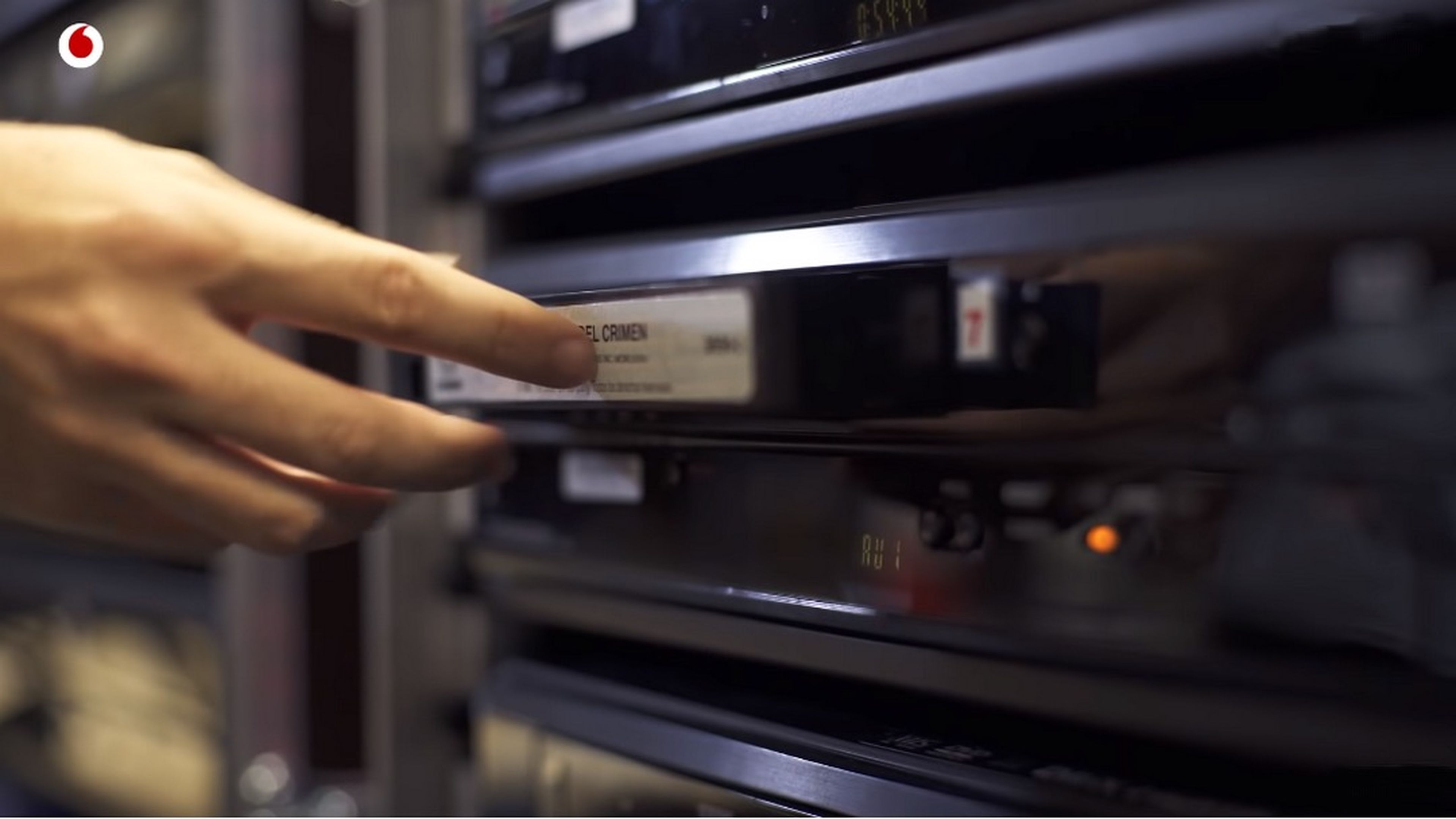 La Biblioteca Nacional comienza a digitalizar miles de cintas VHS, Beta, y casetes