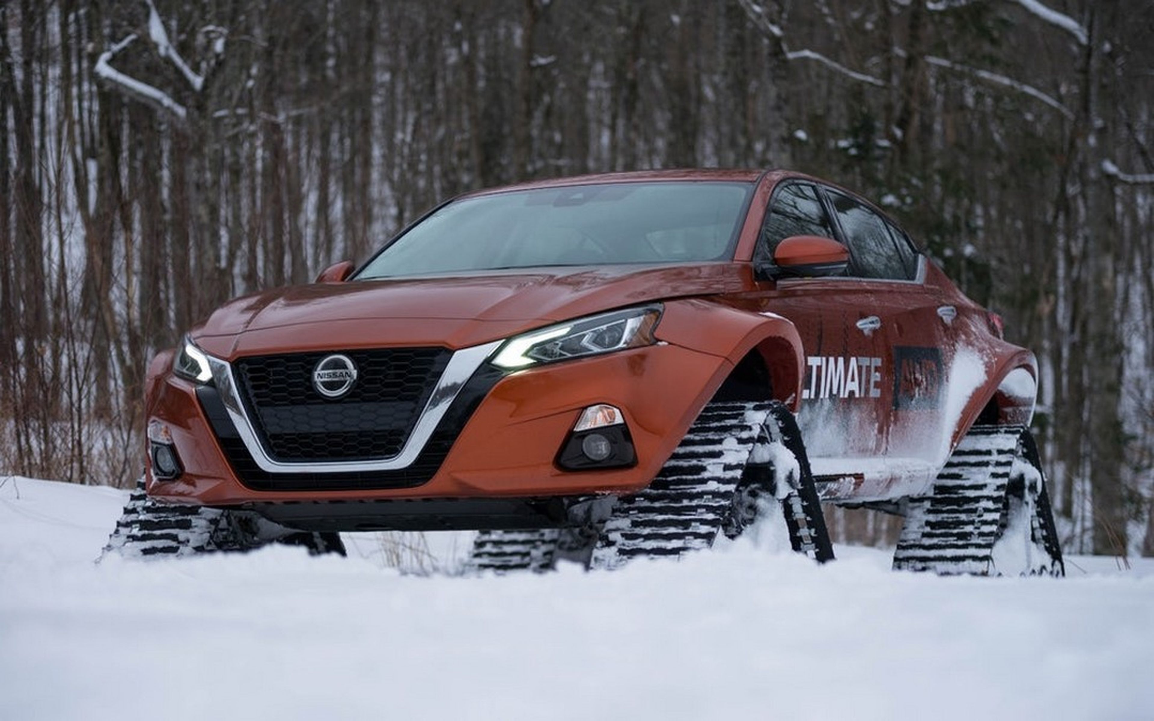 Nissan Altima AWD, el coche oruga para conducir sobre nieve