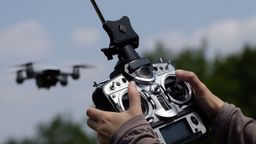 Cómo convertirte en piloto de drones, una profesión con mucho futuro
