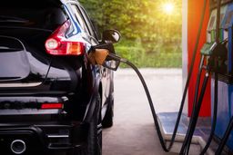 Cinco cosas que hacen que gastes más gasolina con tu coche