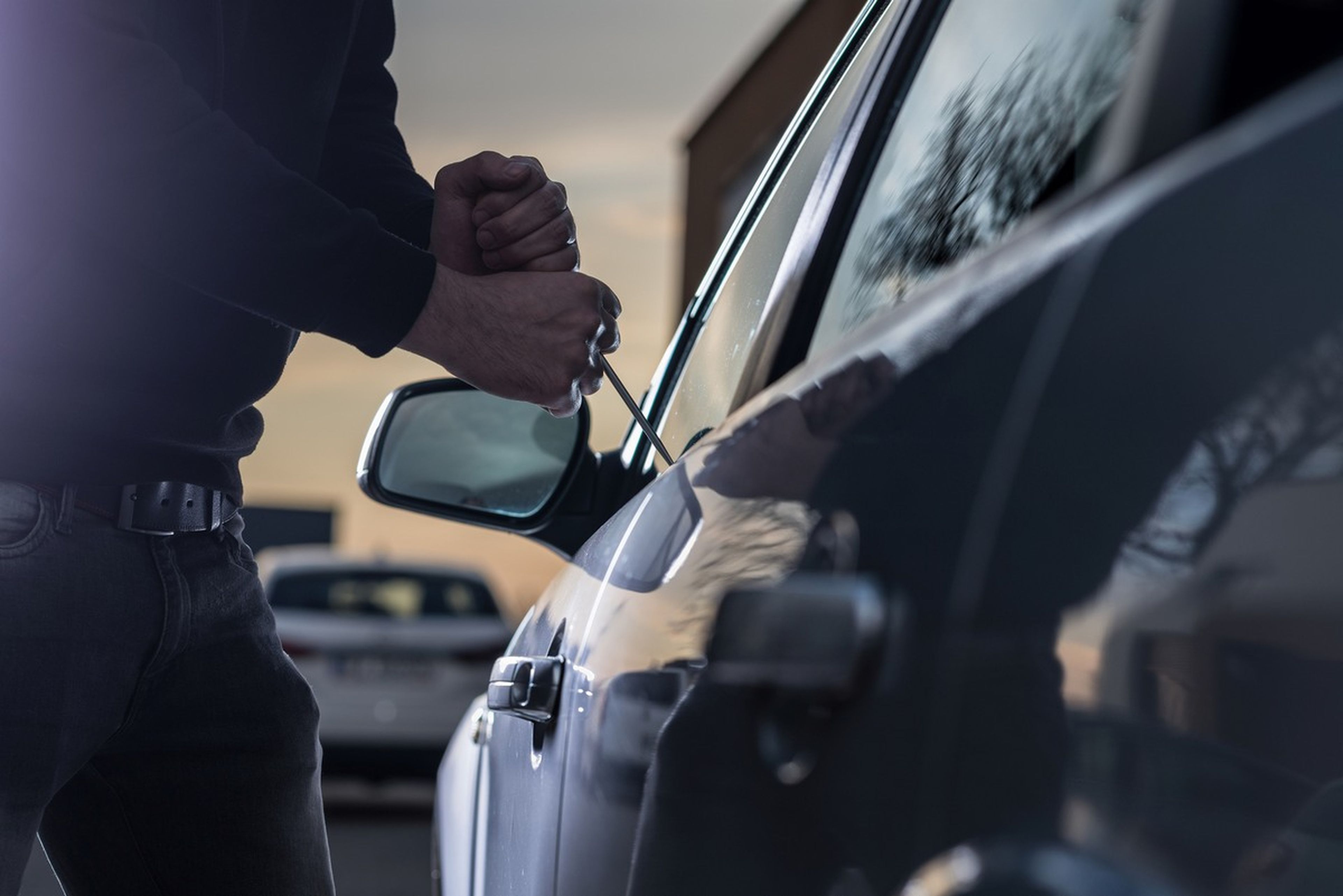Cómo abrir tu coche si has perdido las llaves
