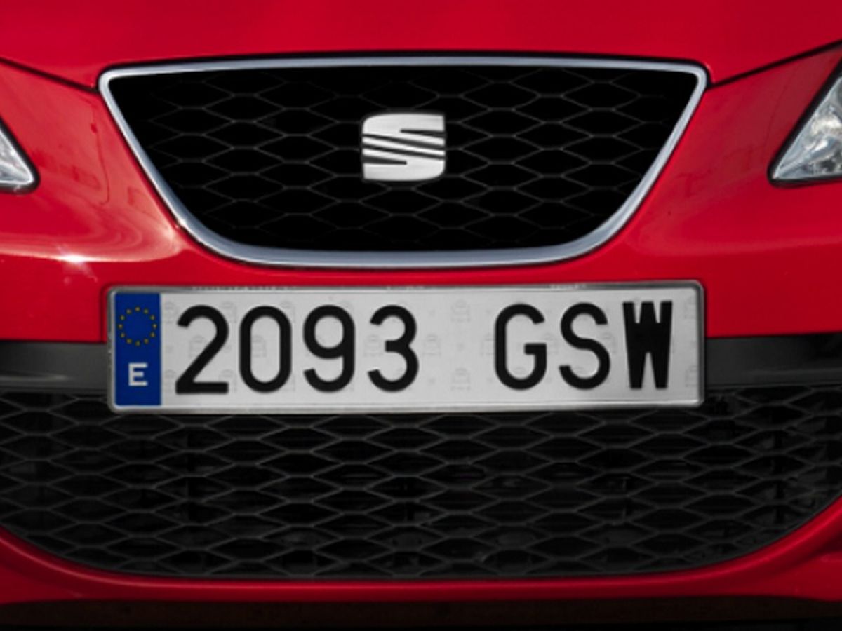 Emblema delantero Seat Ibiza 6J – AutoRR