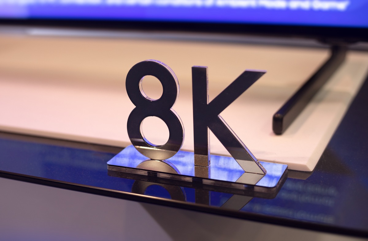 Huawei will launch a 8K TV with 5G connector and built-in router technology