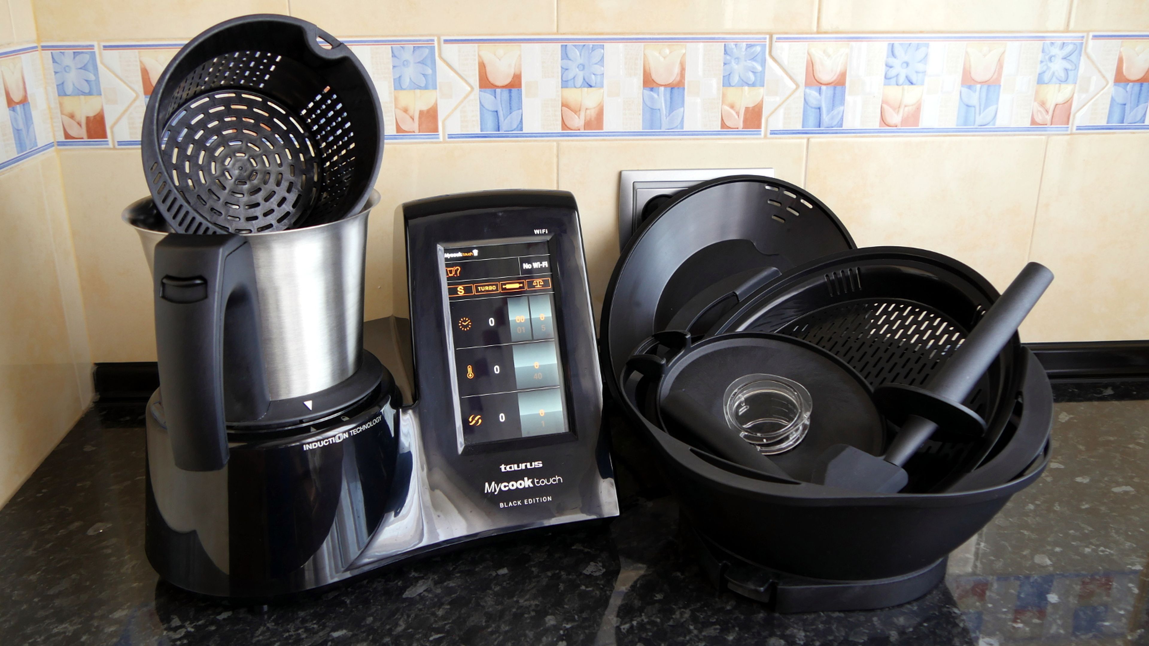 Accesorios Taurus Mycook Touch Black Edition