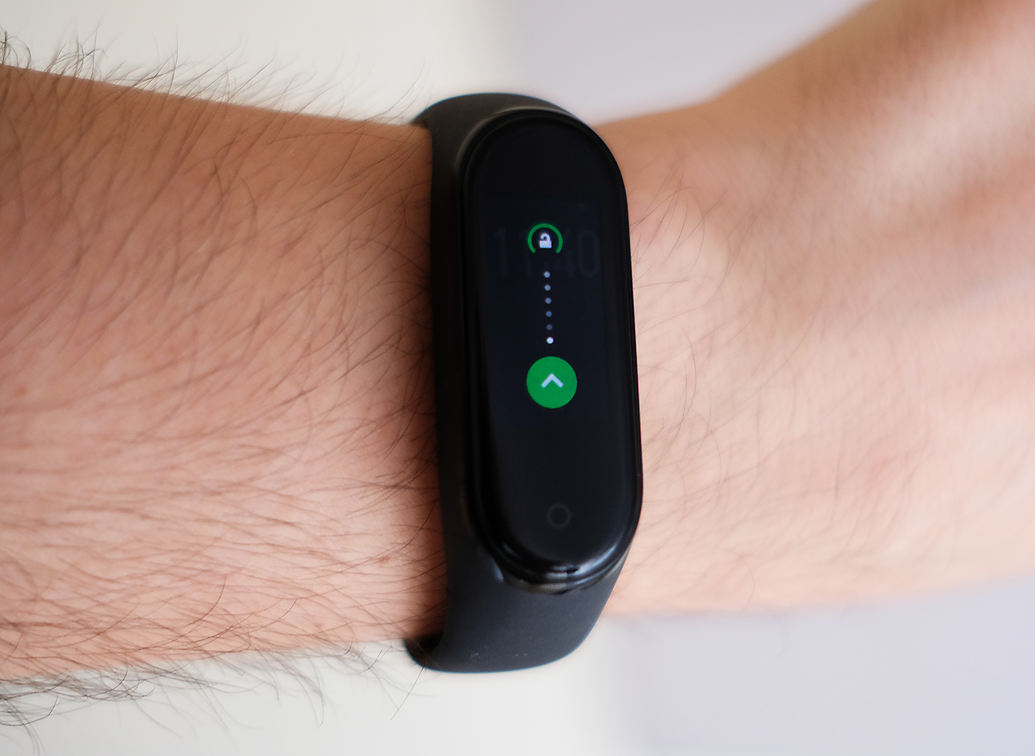 Te puedes bañar con cheap la mi band 4