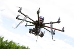 Este simulador te dice si vales para piloto de drones