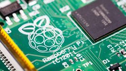 Raspberry Pi: la historia de un mini-PC convertido en un éxito de masas