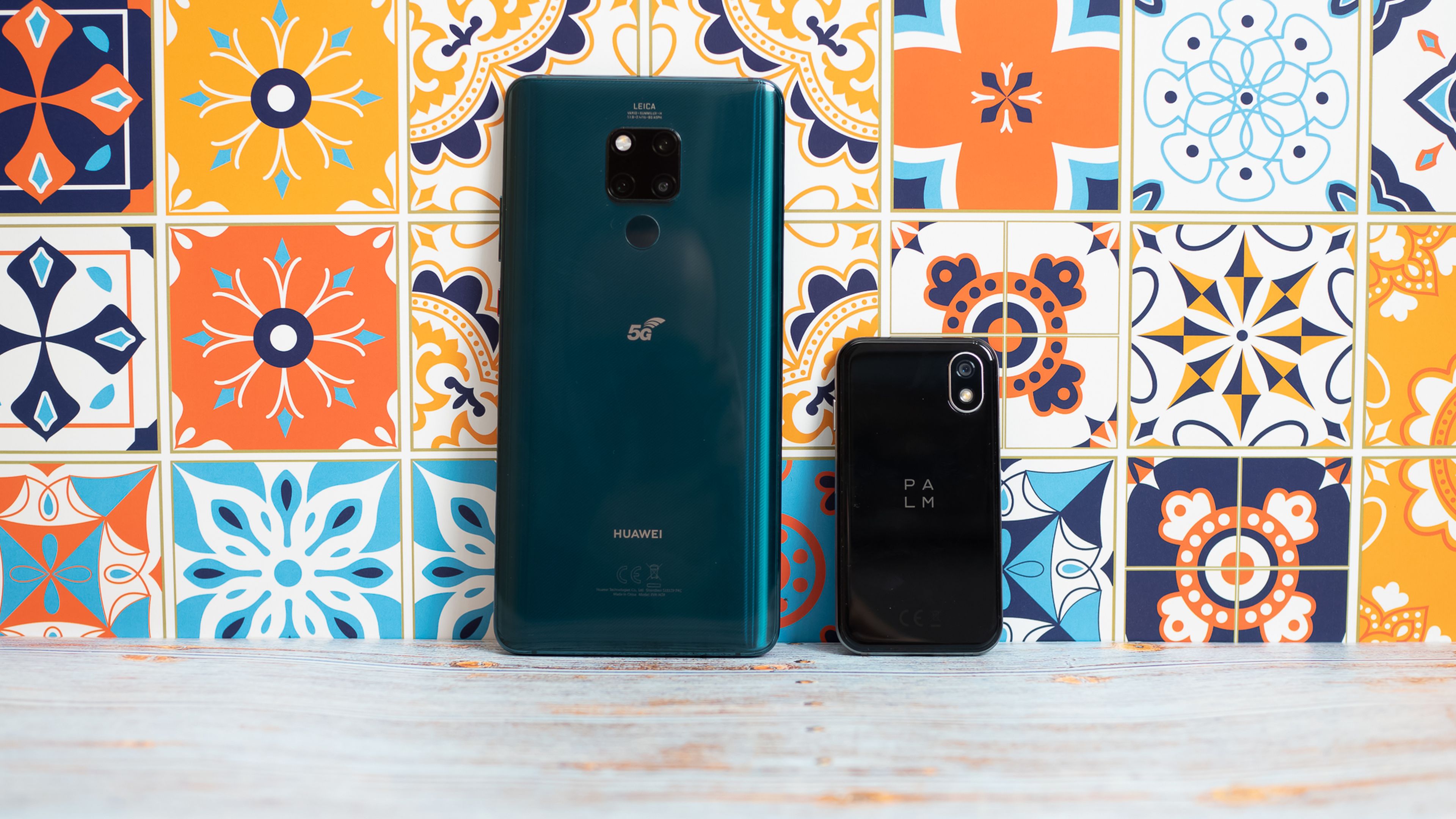 Huawei Mate 20X 5G y Palm Phone Unlocked