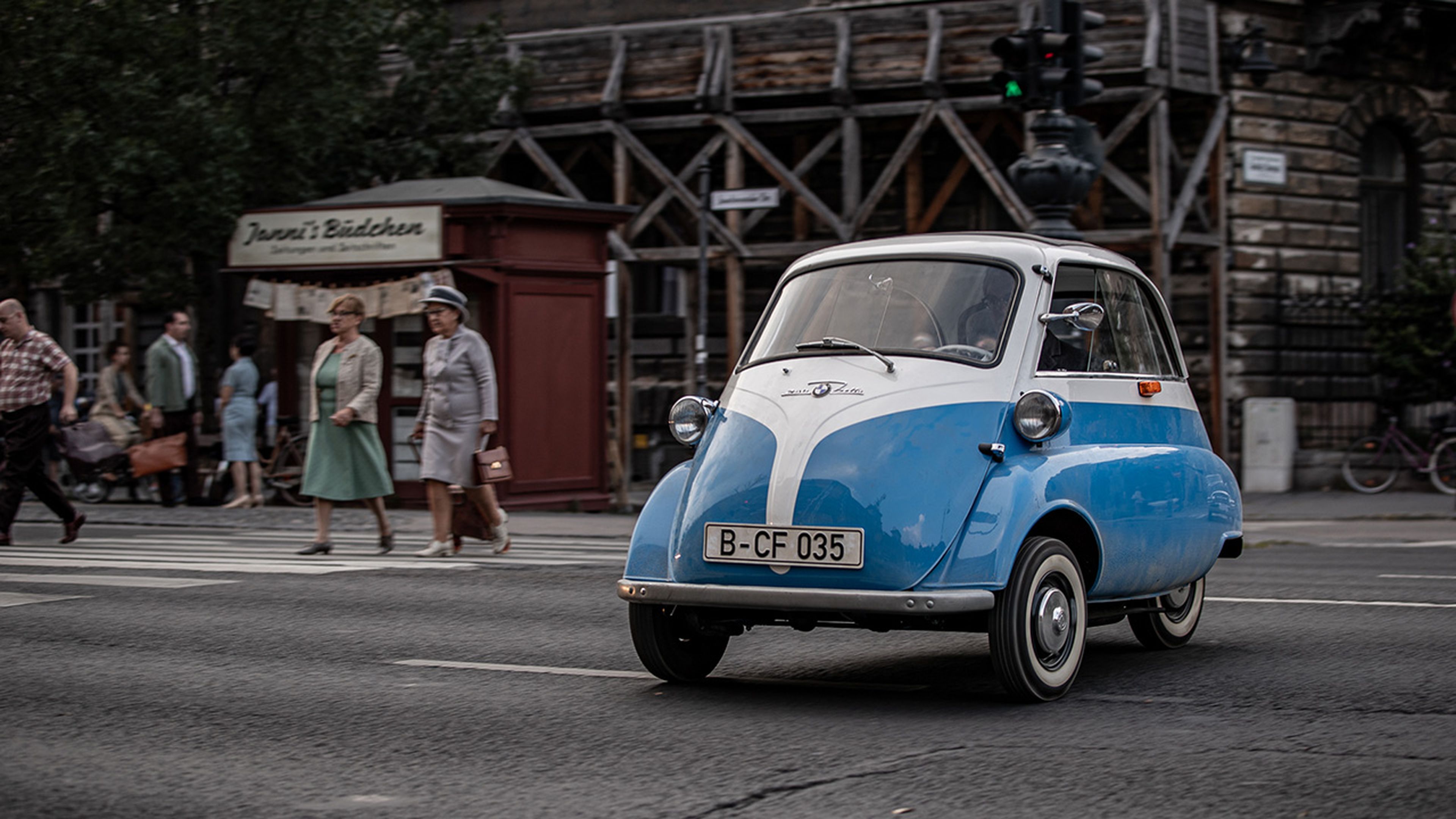 BMW Isetta "The Small Escape"