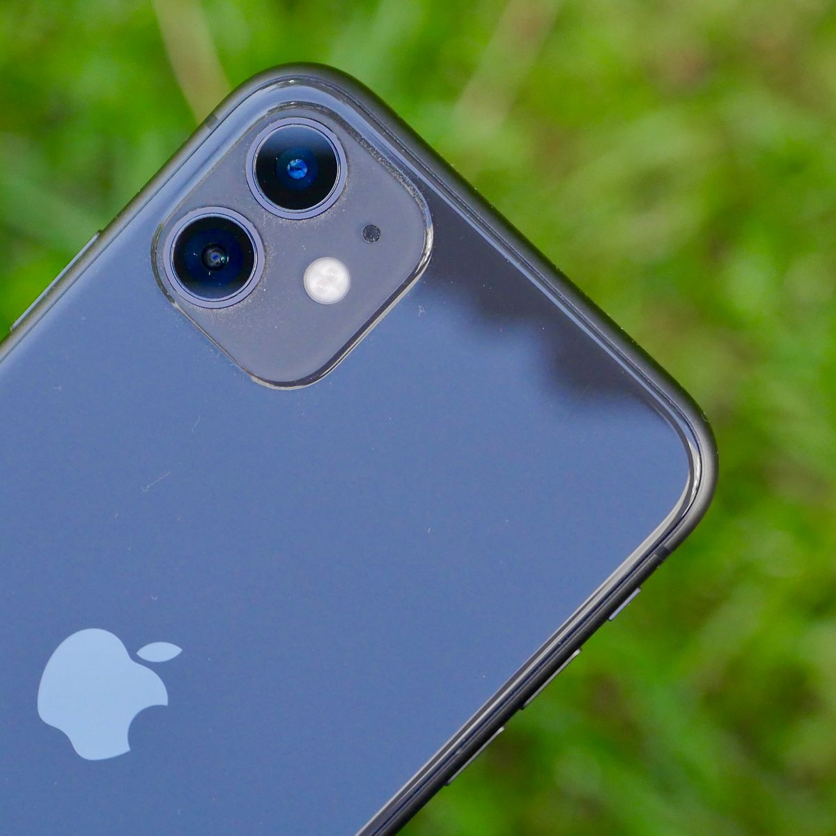 Apple deja de incluir en la caja de los iPhone el adaptador para el jack de  audio