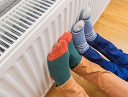 Consejos y trucos caseros para ahorrar en calefacción sin pasar frío