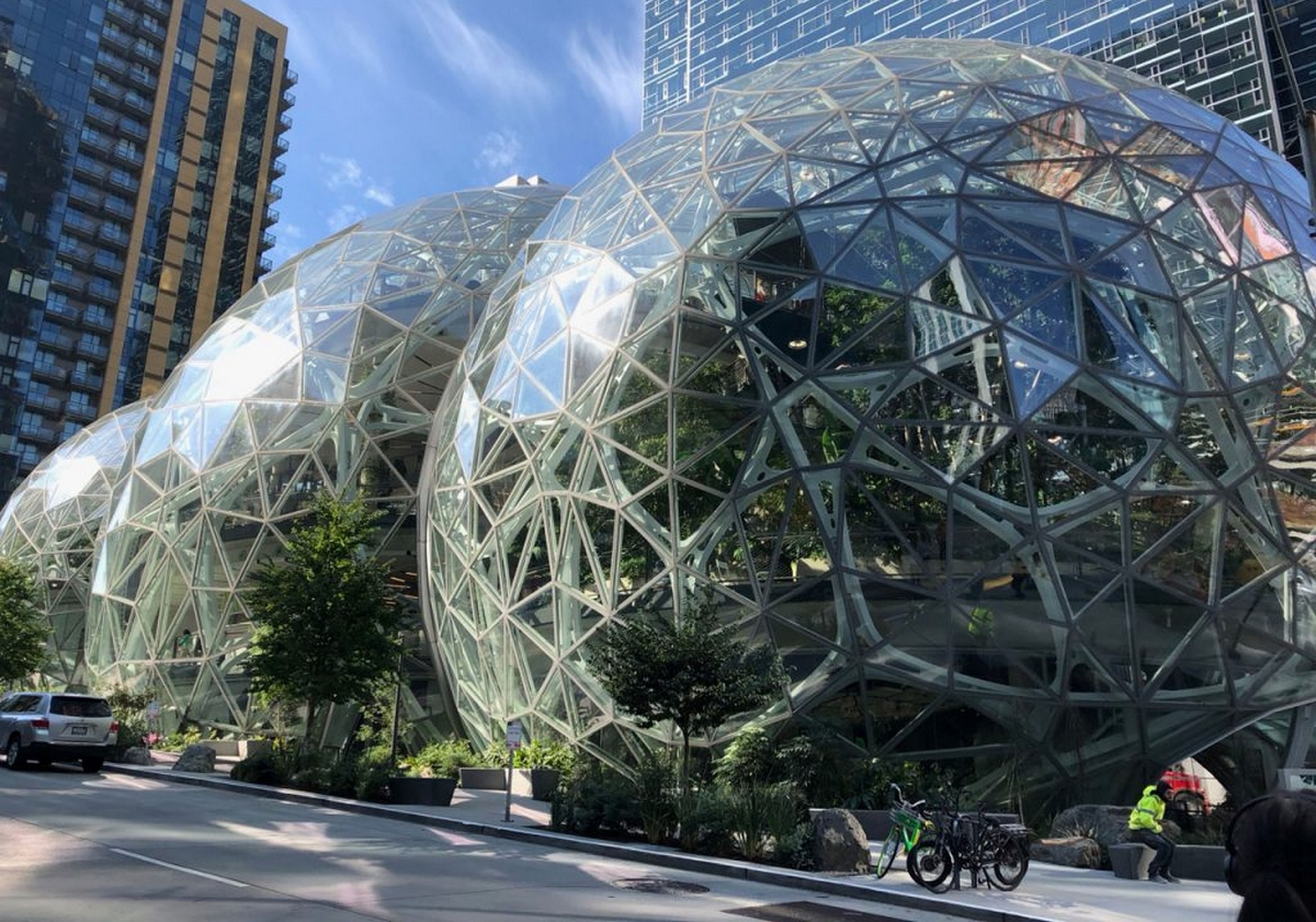 Amazon está construyendo un edificio para personas sin hogar dentro de su sede central