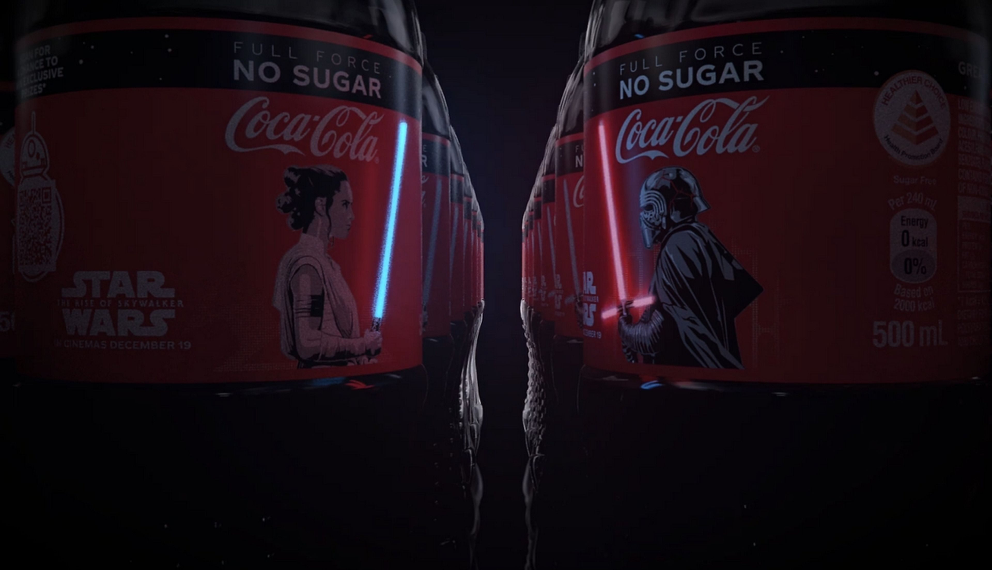Coca Cola añade pantallas OLED flexibles a sus botellas para iluminar las espadas láser de Star Wars