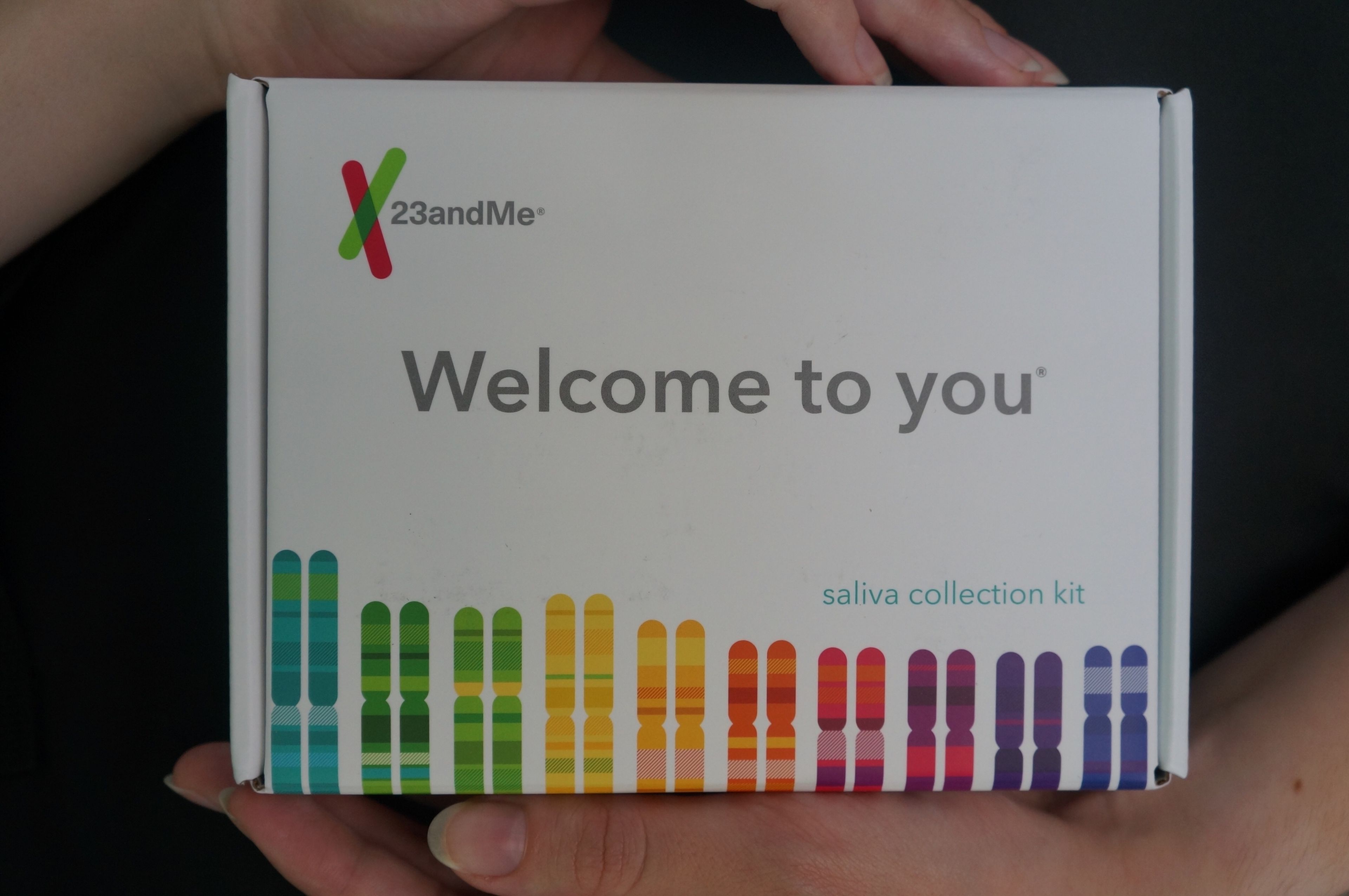 23AndMe Kit para realizar un test de ADN