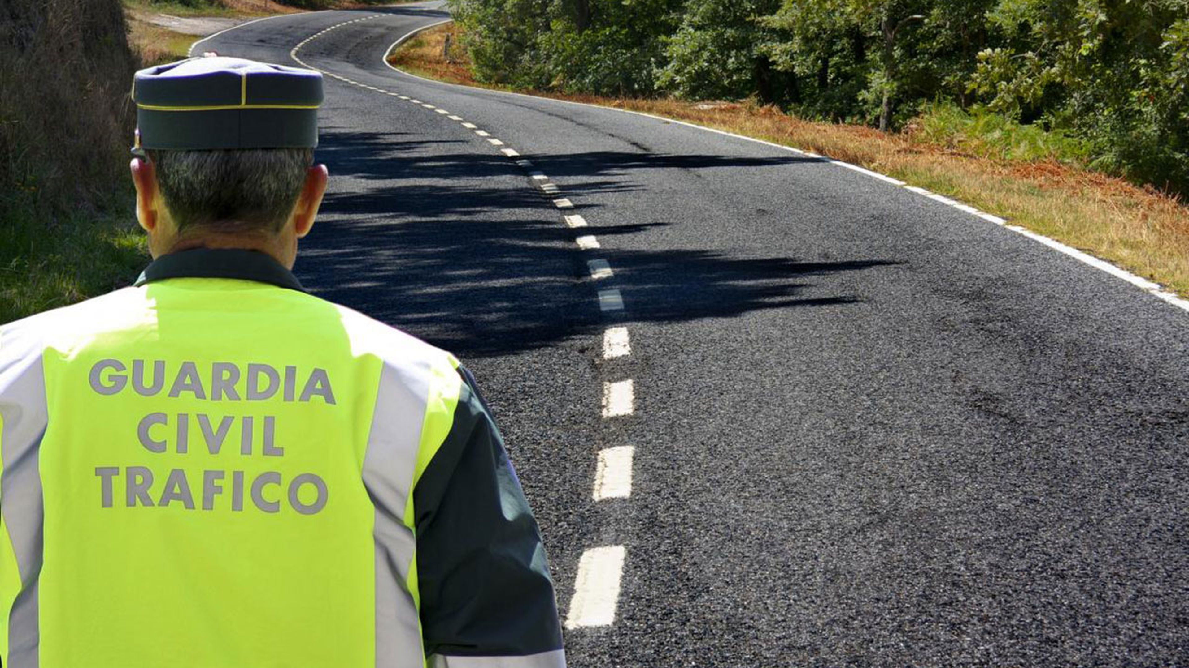 Cómo se hace un control de drogas. DGT, Guardia Civil y Policías