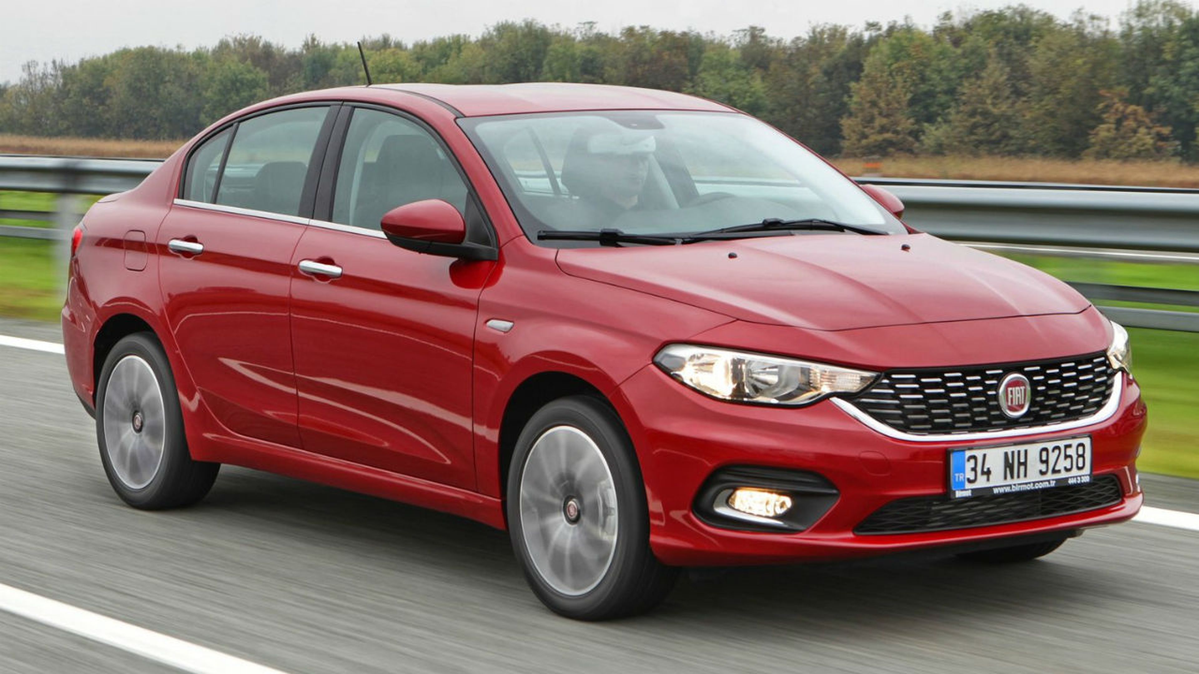 El Fiat Tipo se vende actualmente con tres carrocerías, una de ellas berlina.