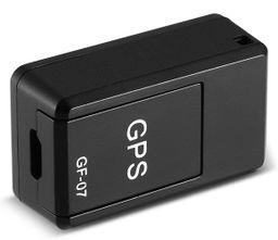 Este pequeño GPS magnético puede ayudarte a encontrar tu coche si te lo  roban, y por menos de 10€