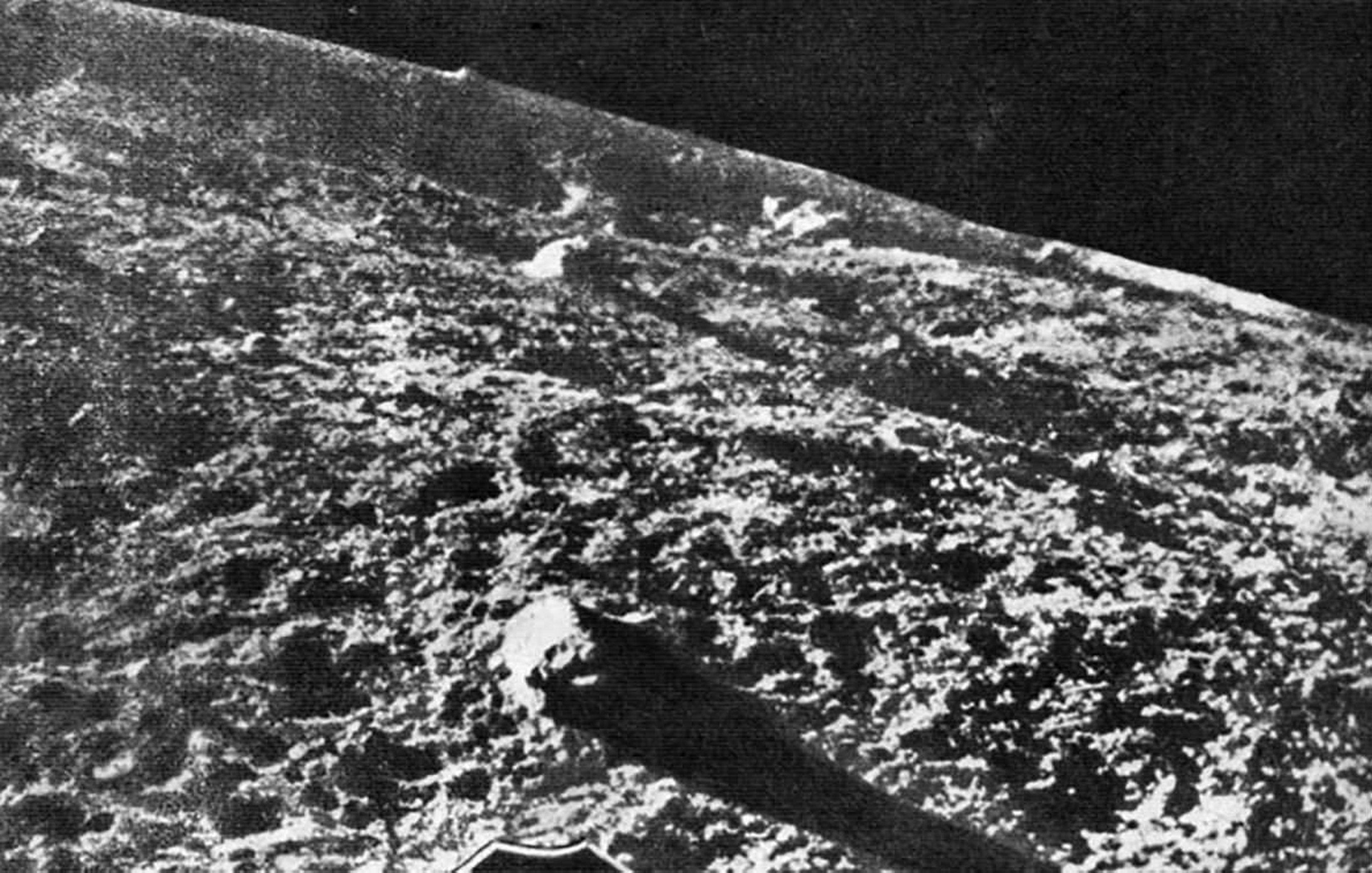 Imágenes de la superficie lunar tomadas por la sonda Luna 9