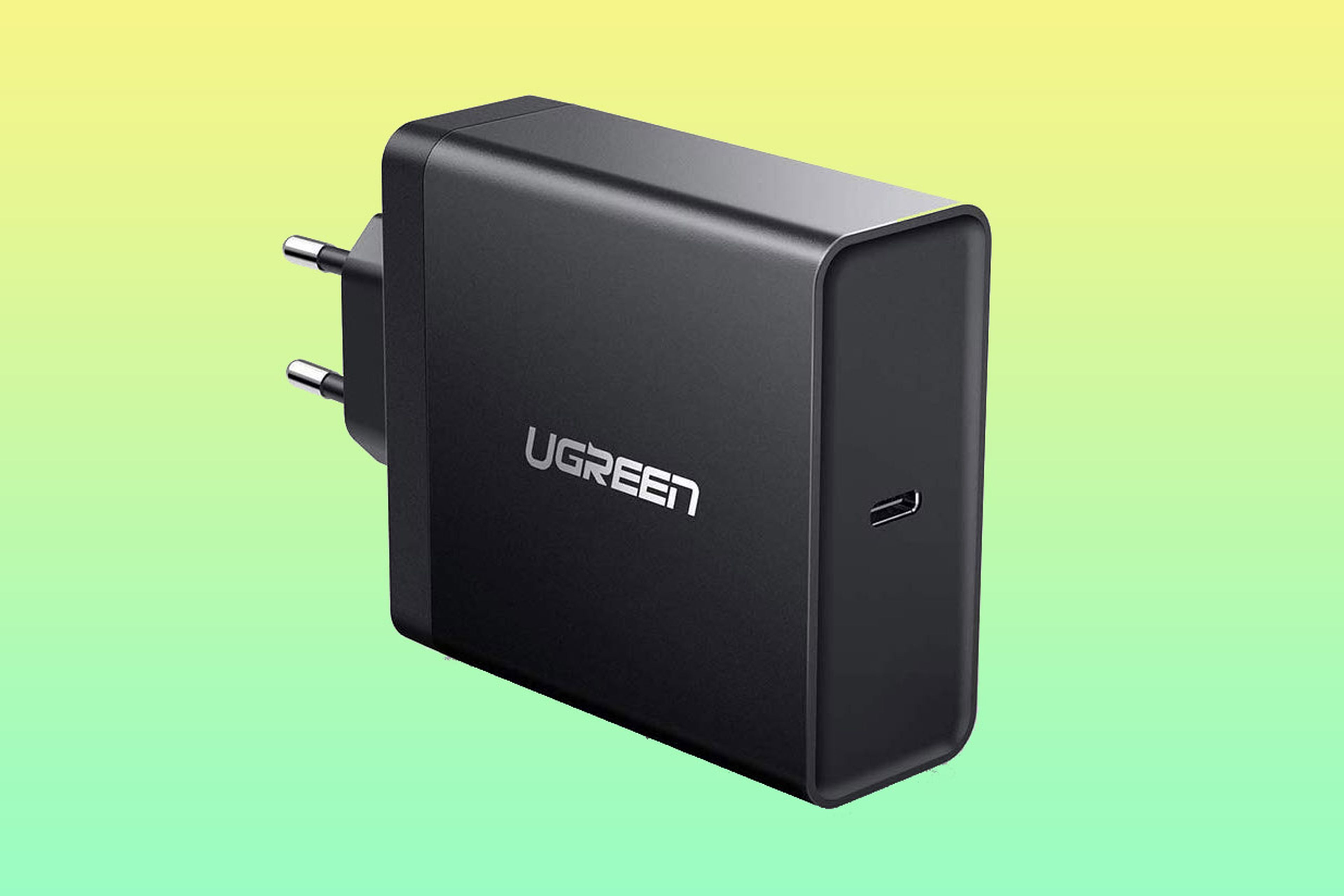 Cargador USB-C UGREEN de 65W