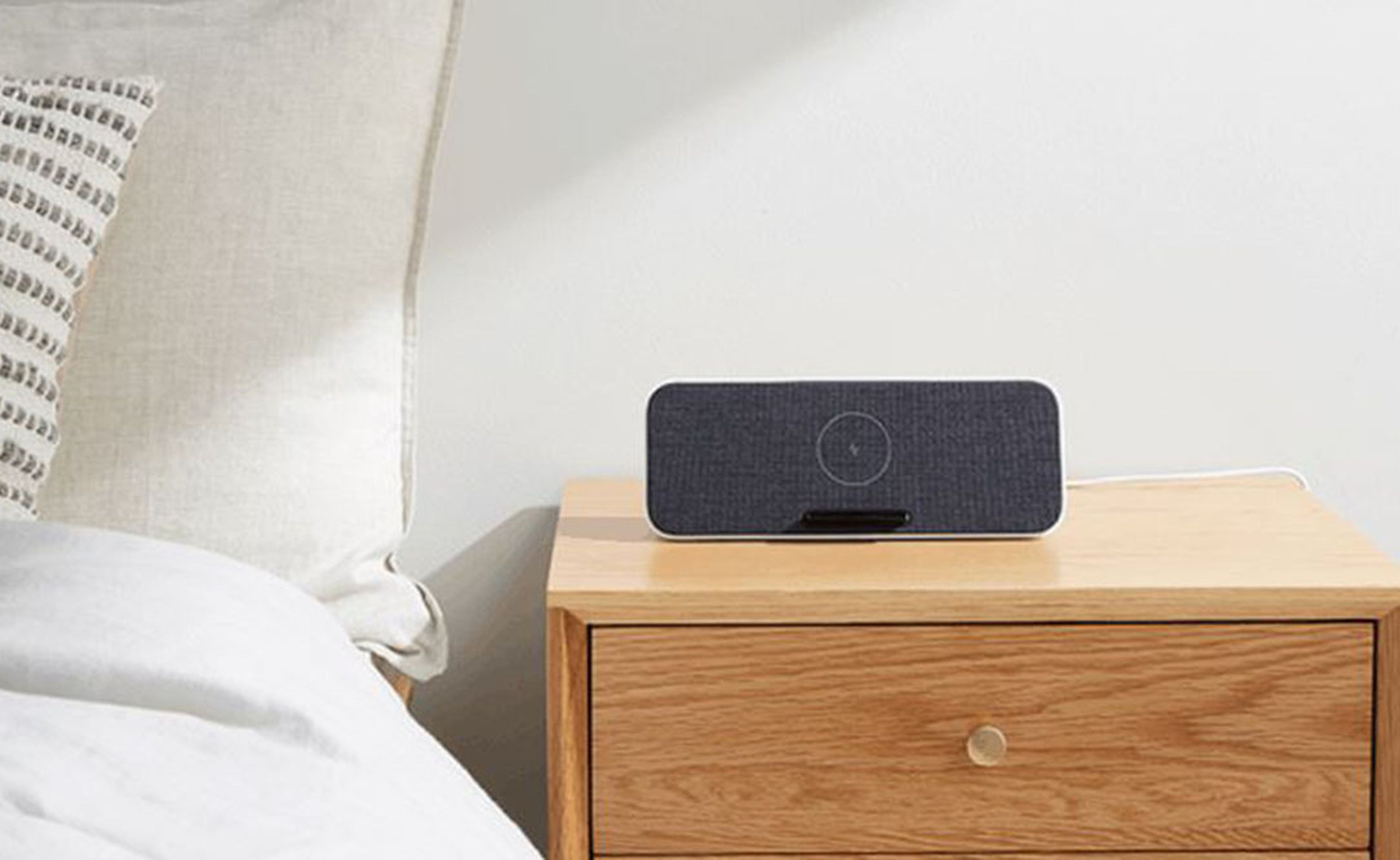 Xiaomi Wireless Charging Bluetooth Speaker