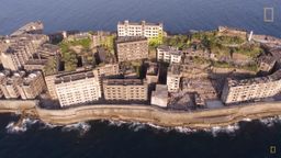 Hashima, la isla fantasma comprada por Mitsubishi que llegó a ser la más poblada del mundo