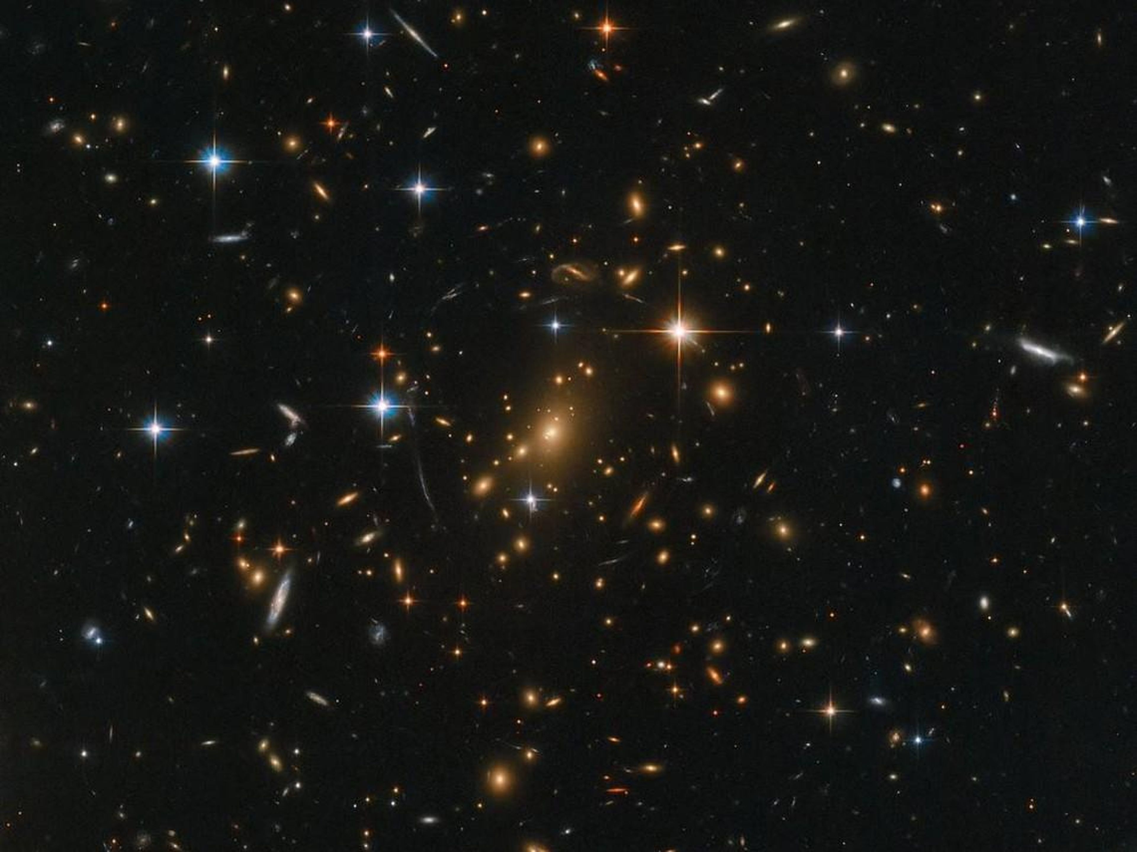 Hubble fotografía galaxias