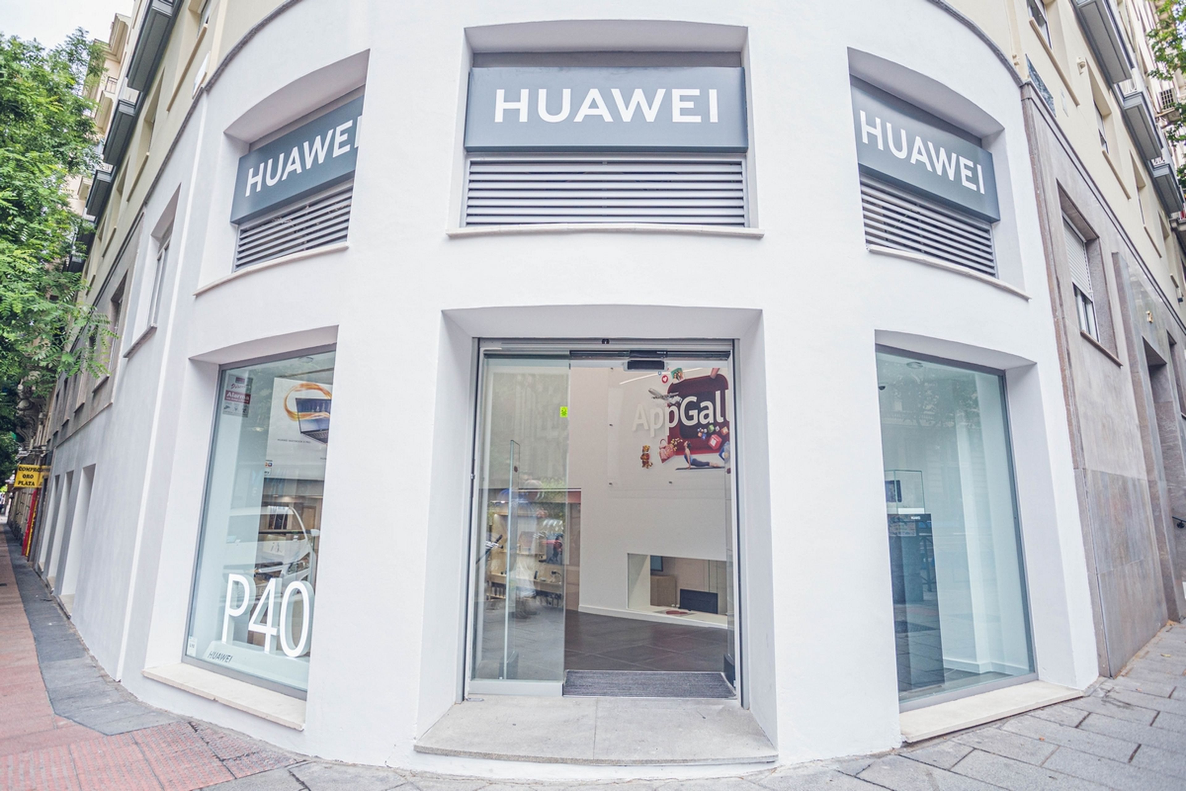 Huawei abre una tercera tienda de venta premium en Madrid, con importantes ofertas y promociones