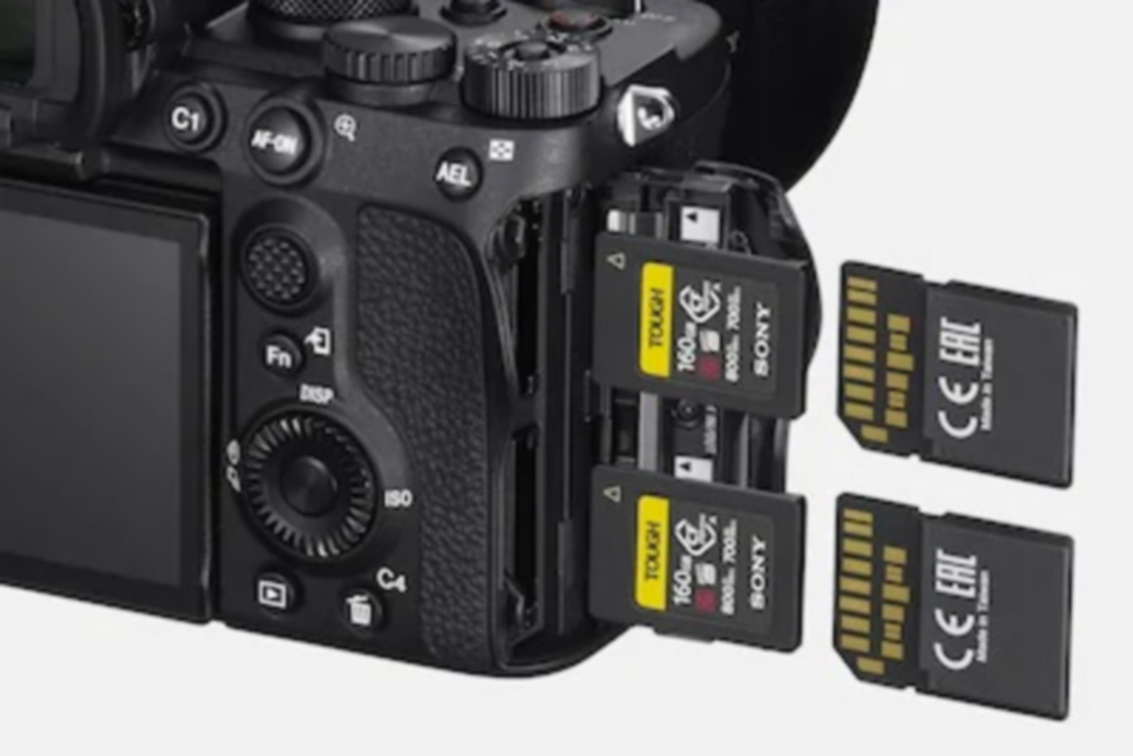 La esperada cámara Sony Alpha S7 III estrena sensor y procesador para ofrecer el mejor vídeo a 4K y 120 fps