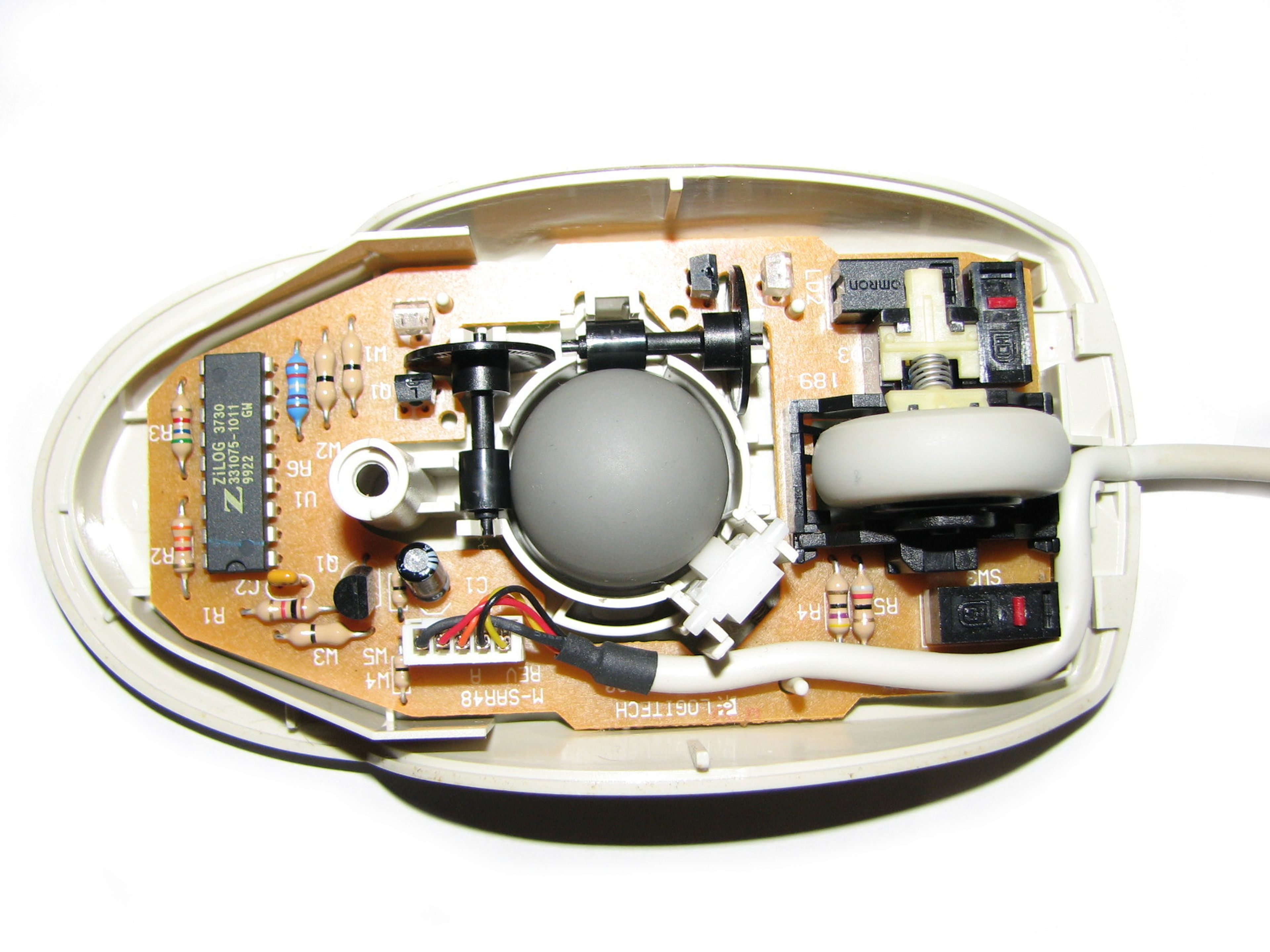 Ratón Logitech con sensores mecánicos