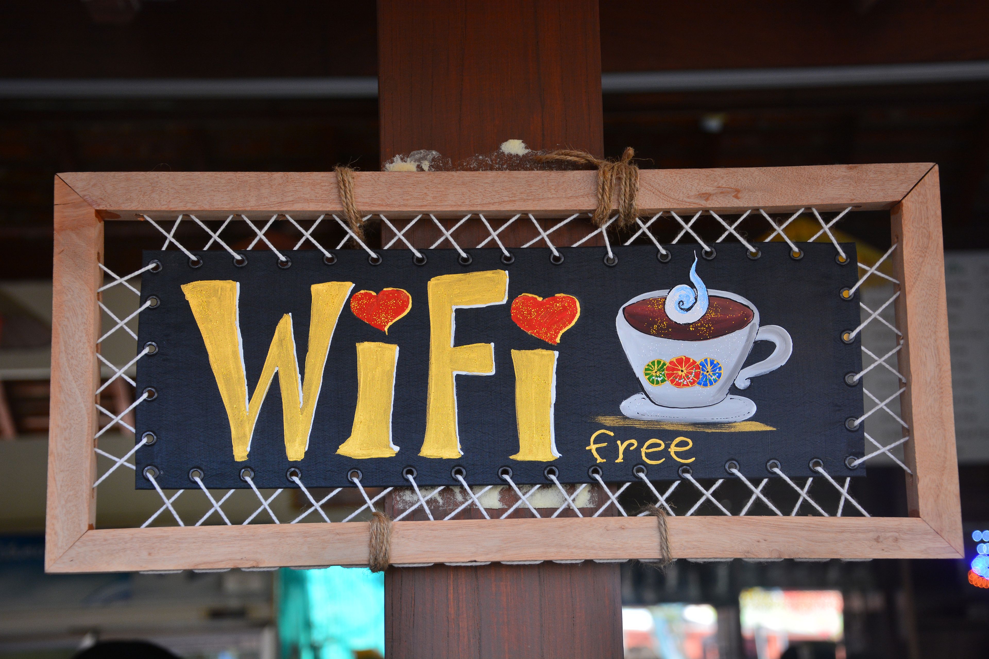 WiFi gratuito en café
