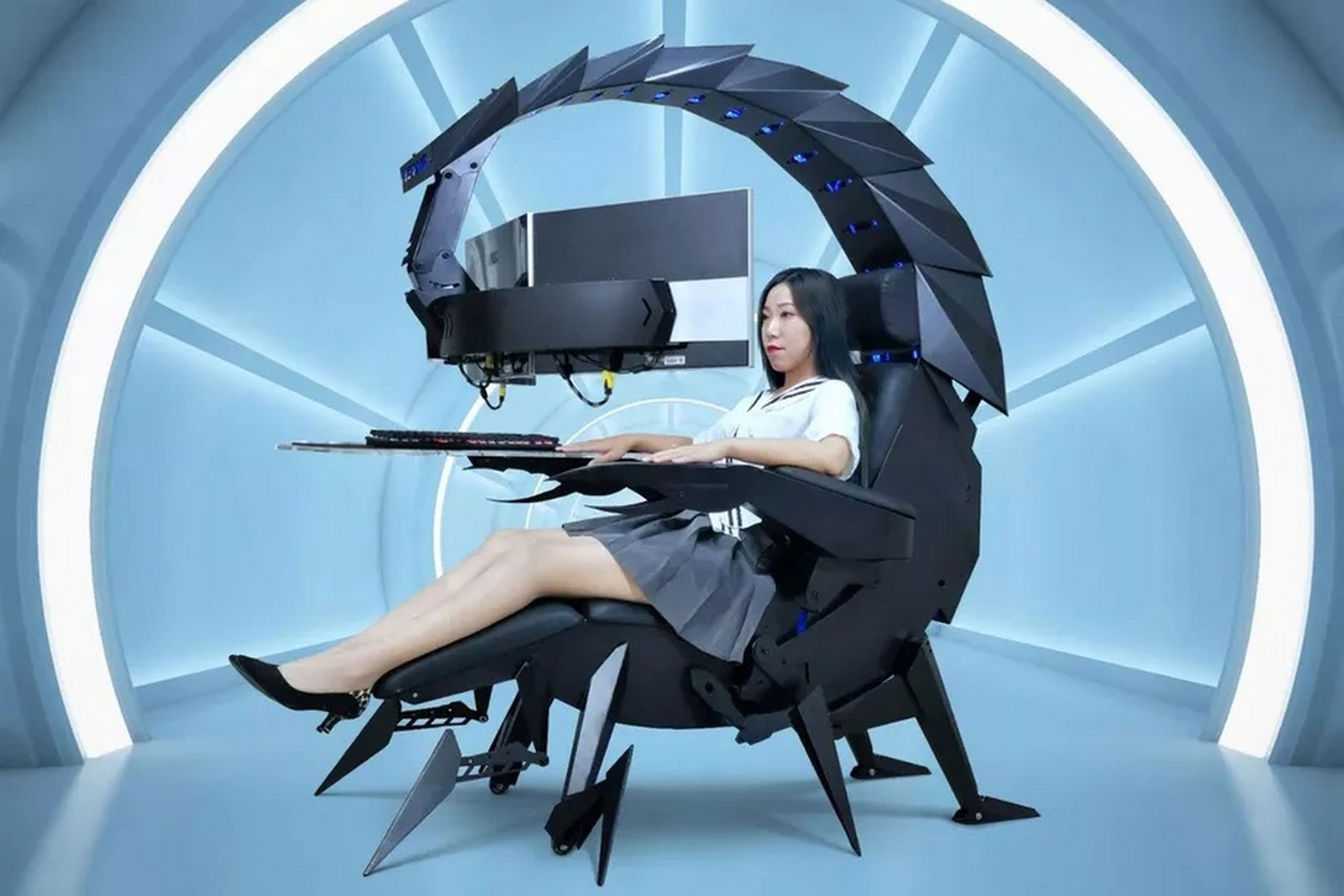 Aterroriza a tus rivales con esta silla gaming motorizada con forma de escorpión