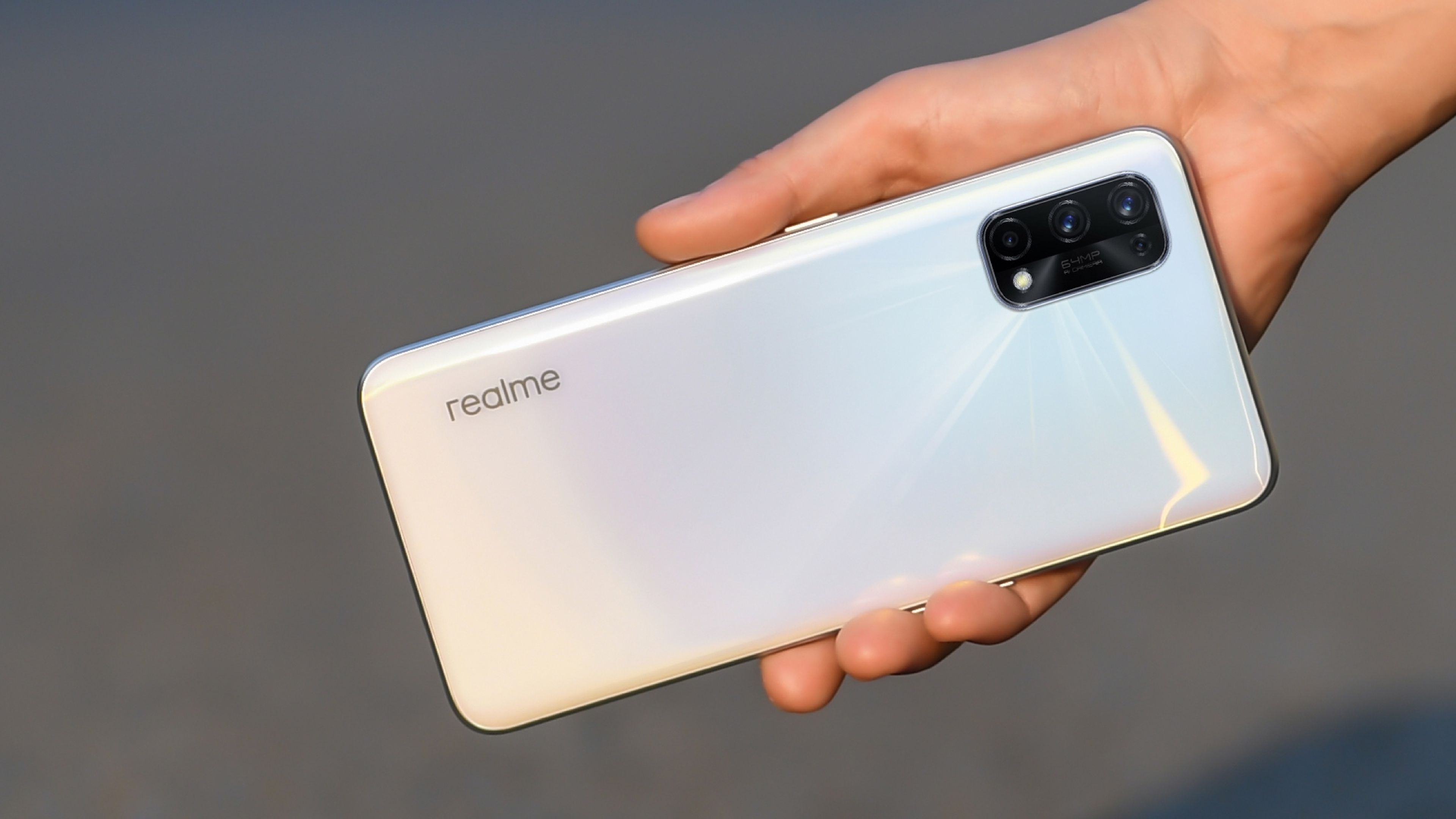 Realme X7, X7 Pro y V3: los móviles 5G más baratos del mercado